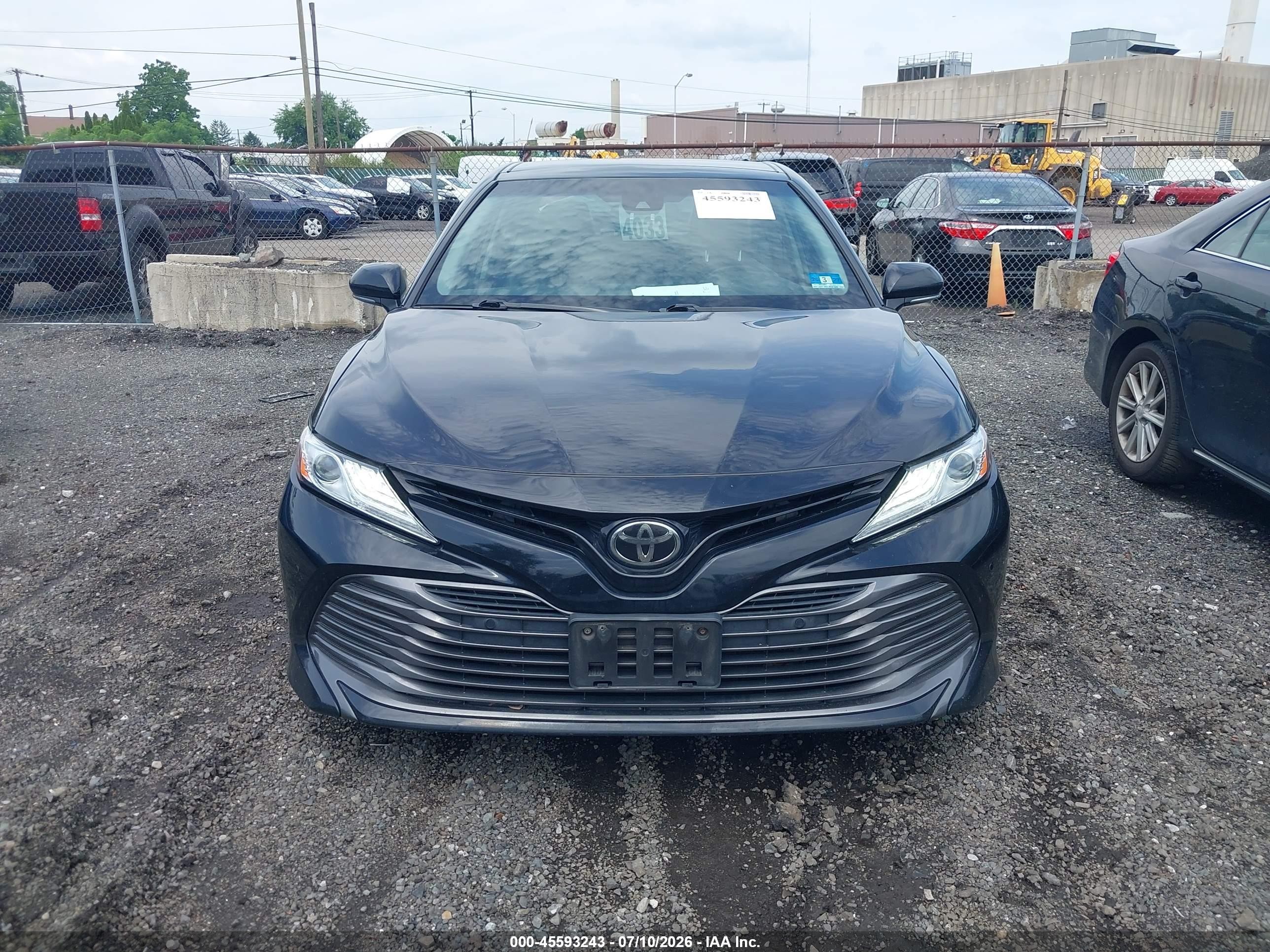 2018 Toyota Camry Xle Black vin: 4T1B11HK5JU509508