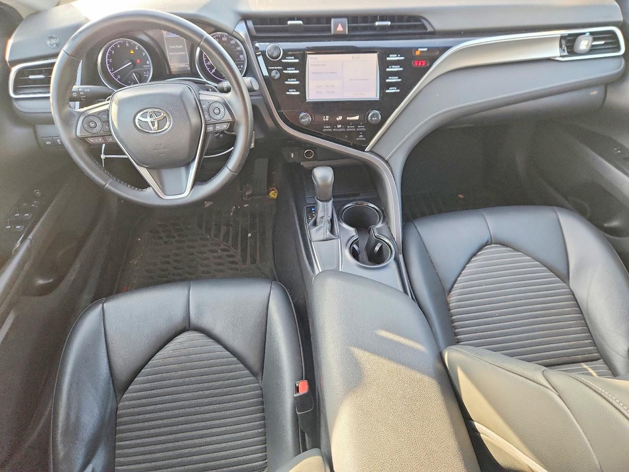 2018 Toyota Camry Se Gray vin: 4T1B11HK5JU664074