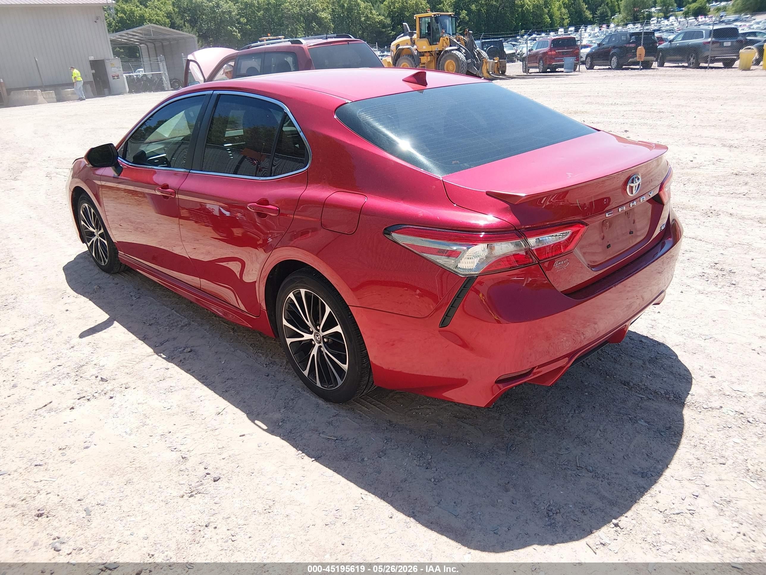 2019 Toyota Camry Se Red vin: 4T1B11HK5KU221246