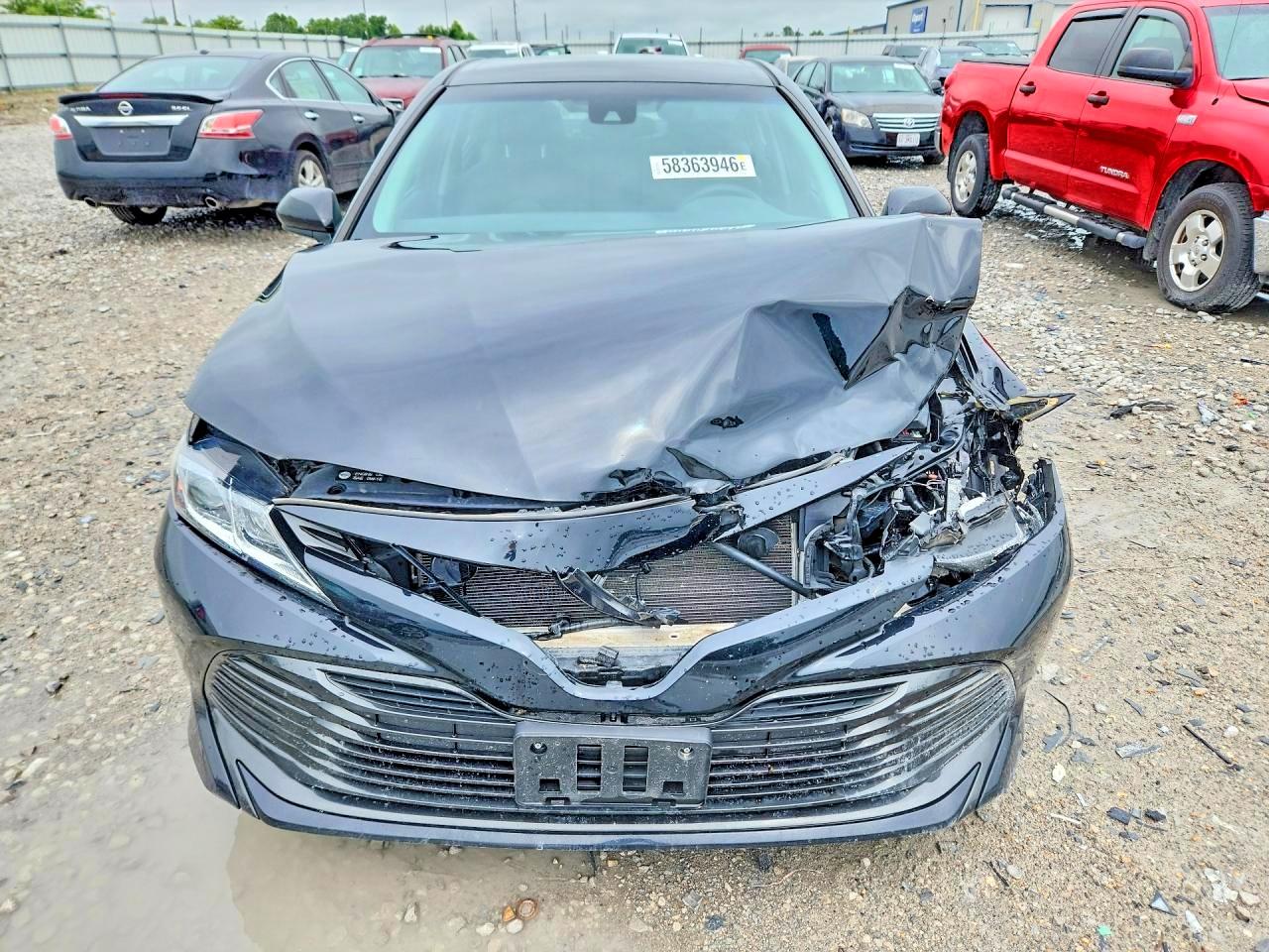 2019 Toyota Camry Le Black vin: 4T1B11HK5KU848688