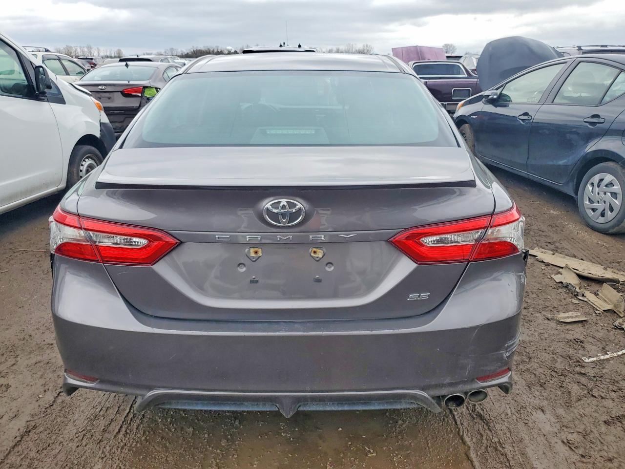 2018 Toyota Camry Se Серый vin: 4T1B11HK7JU147326