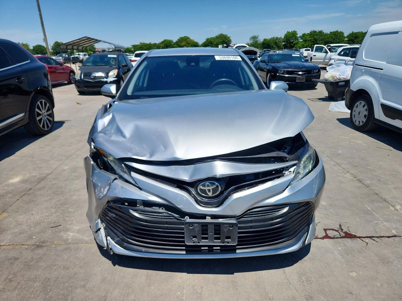 2019 Toyota Camry Le Silver vin: 4T1B11HK9KU240902