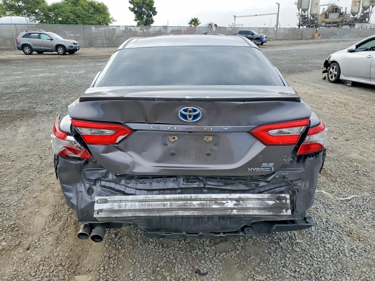2018 Toyota Camry Hybrid Se Gray vin: 4T1B21HK5JU507545