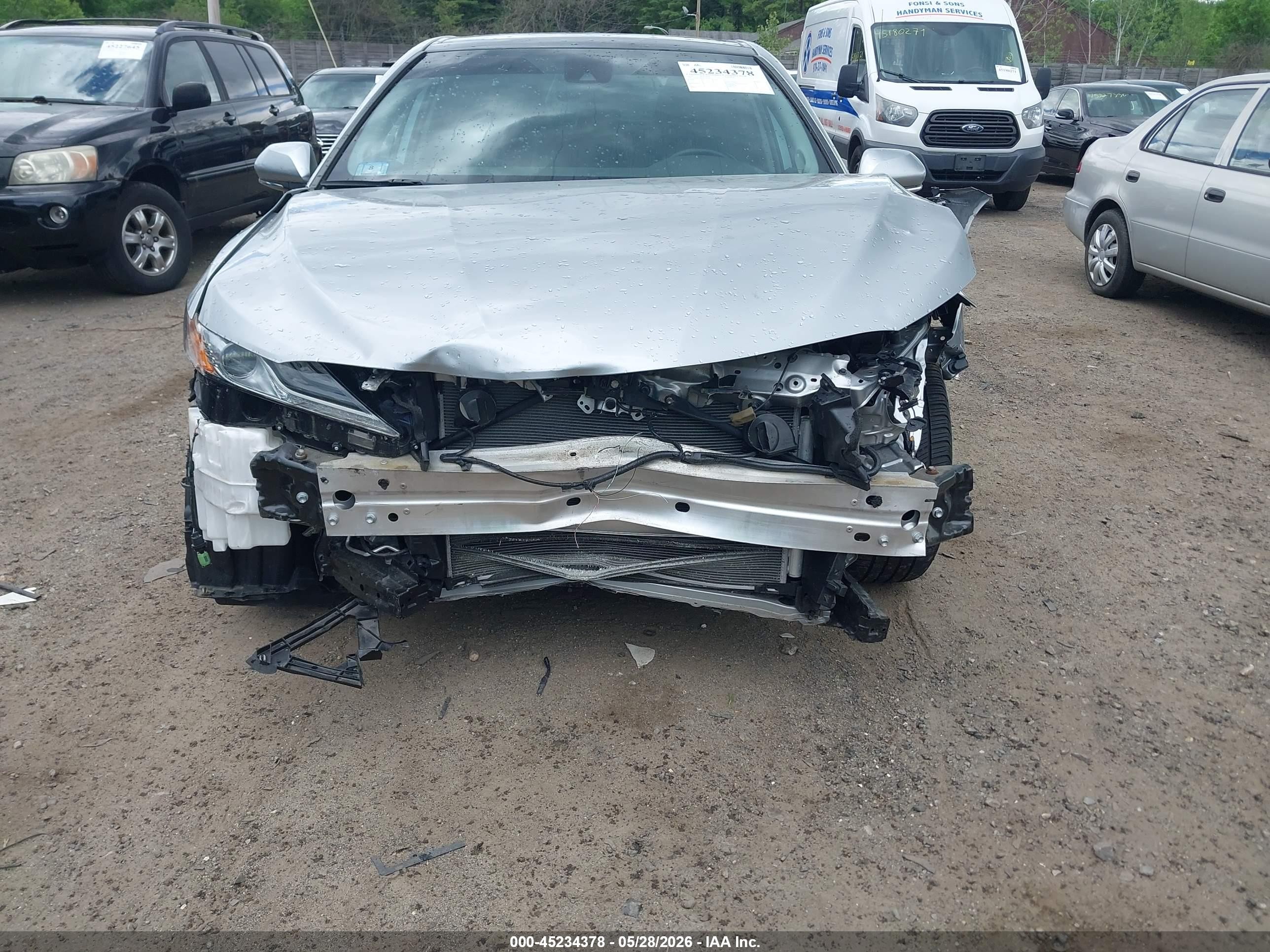 2019 Toyota Camry Xse Silver vin: 4T1B61HK4KU741097