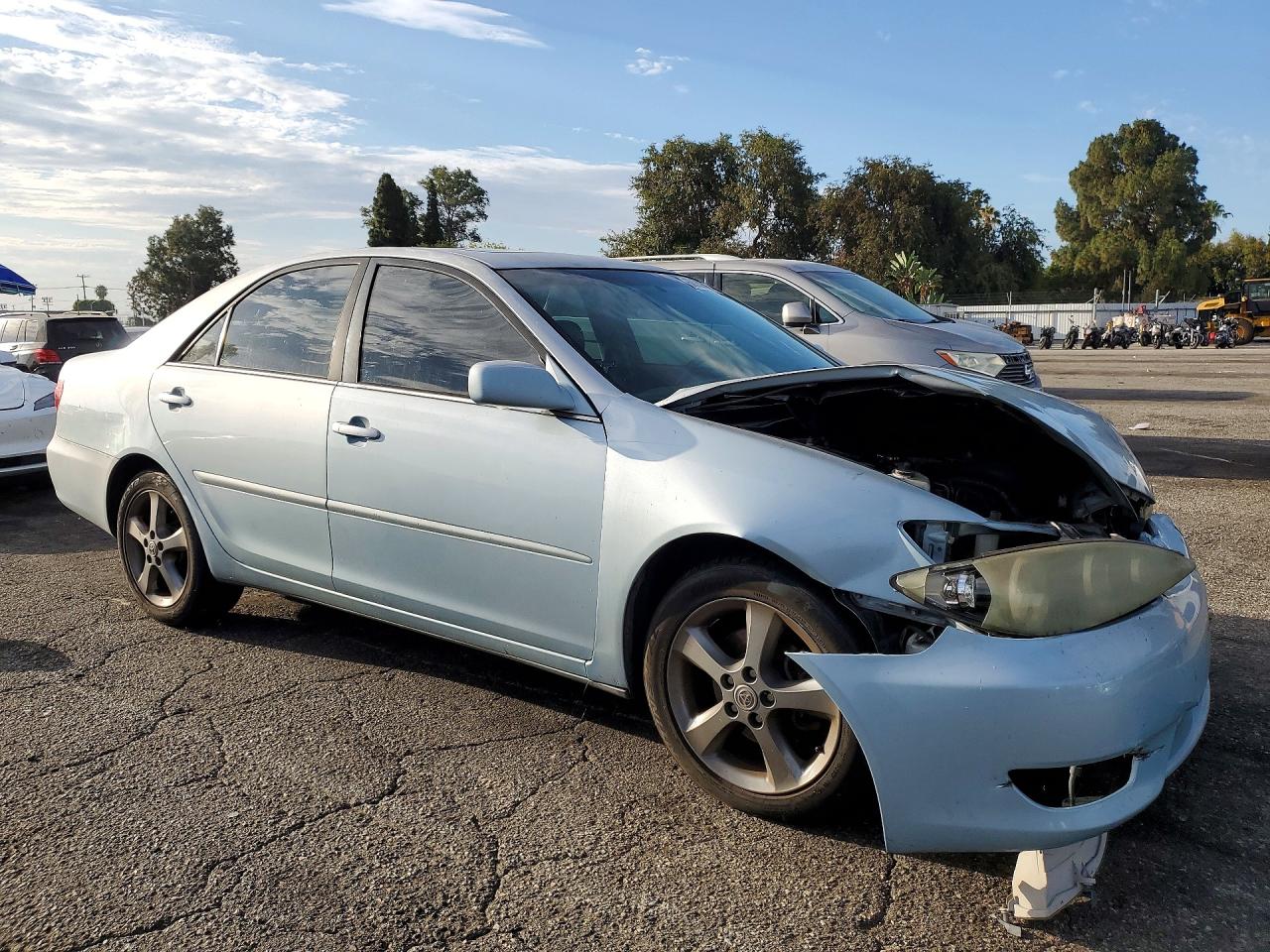 2005 Toyota Camry Se Синий vin: 4T1BA30K85U057955