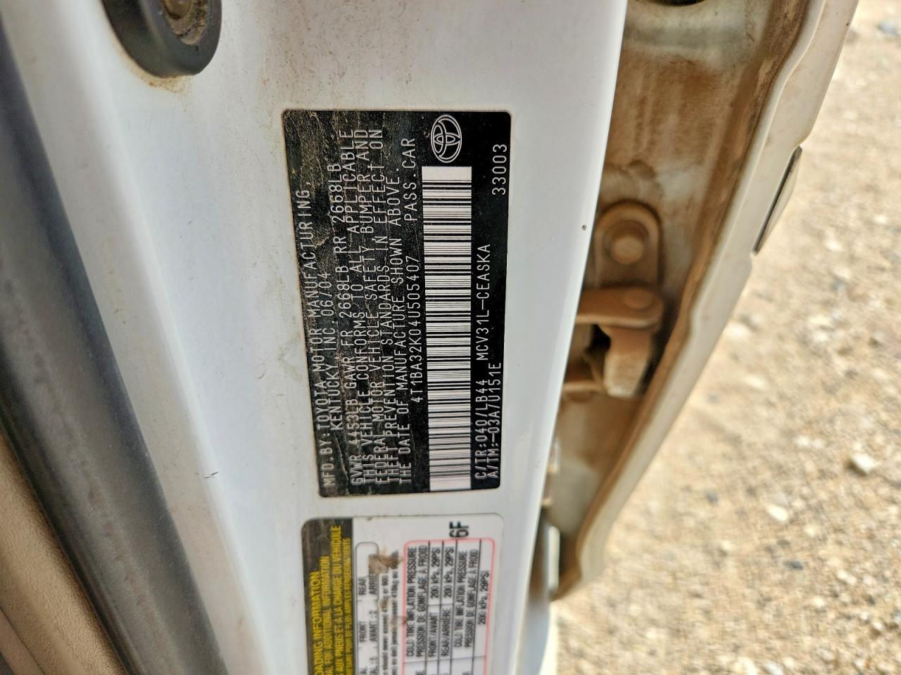 2004 Toyota Camry Se White vin: 4T1BA32K04U505407