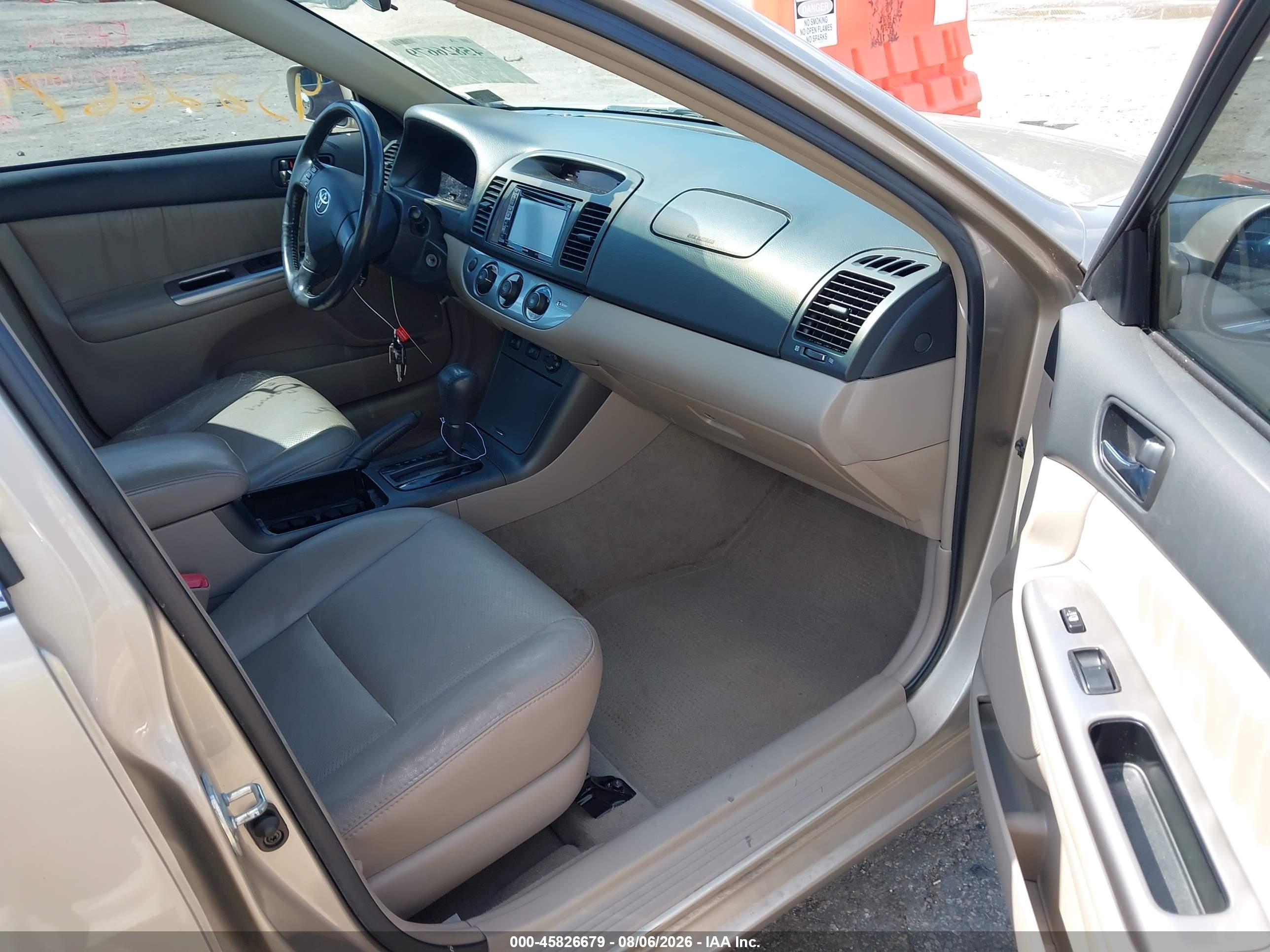 2005 Toyota Camry Se V6 Gold vin: 4T1BA32K75U061623