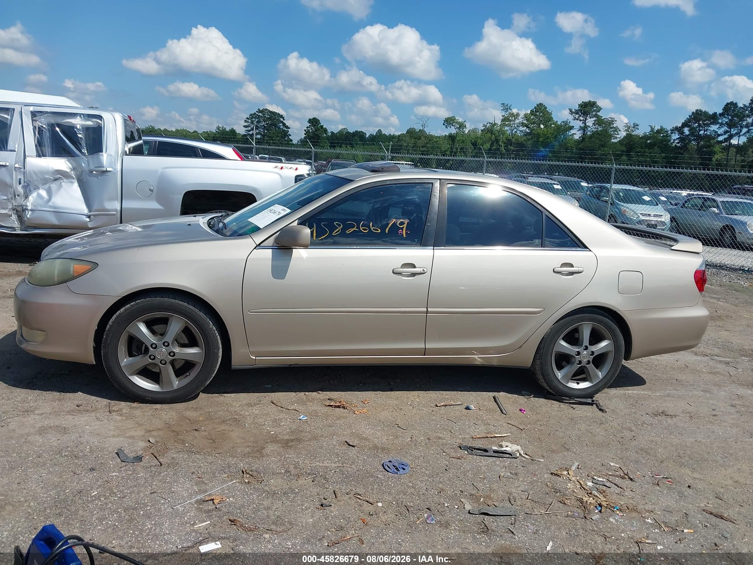2005 Toyota Camry Se V6 Gold vin: 4T1BA32K75U061623