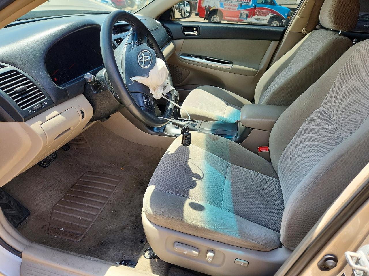 2005 Toyota Camry Se Золотой vin: 4T1BA32K75U073805