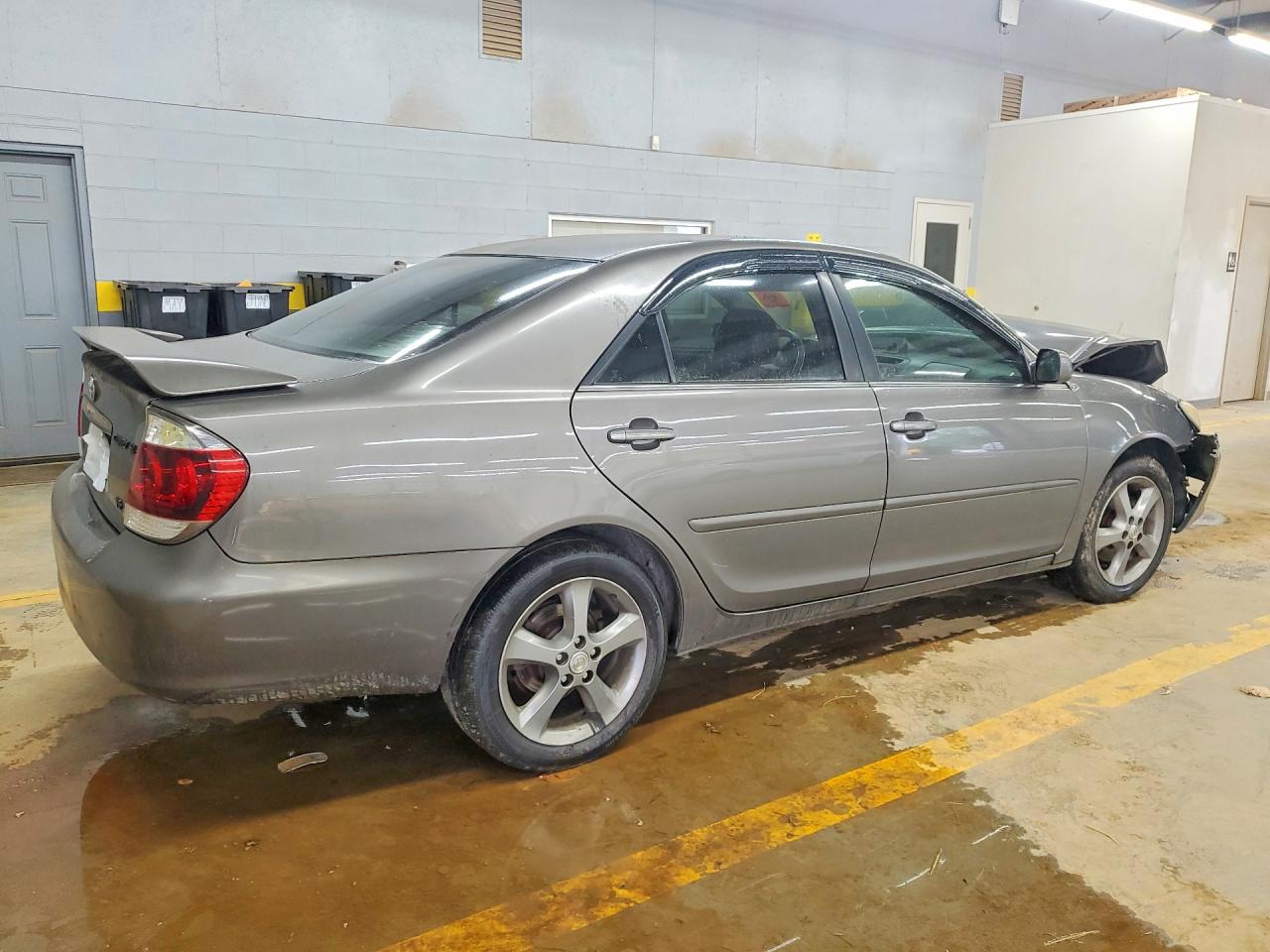 2005 Toyota Camry Se Gray vin: 4T1BA32K85U052090