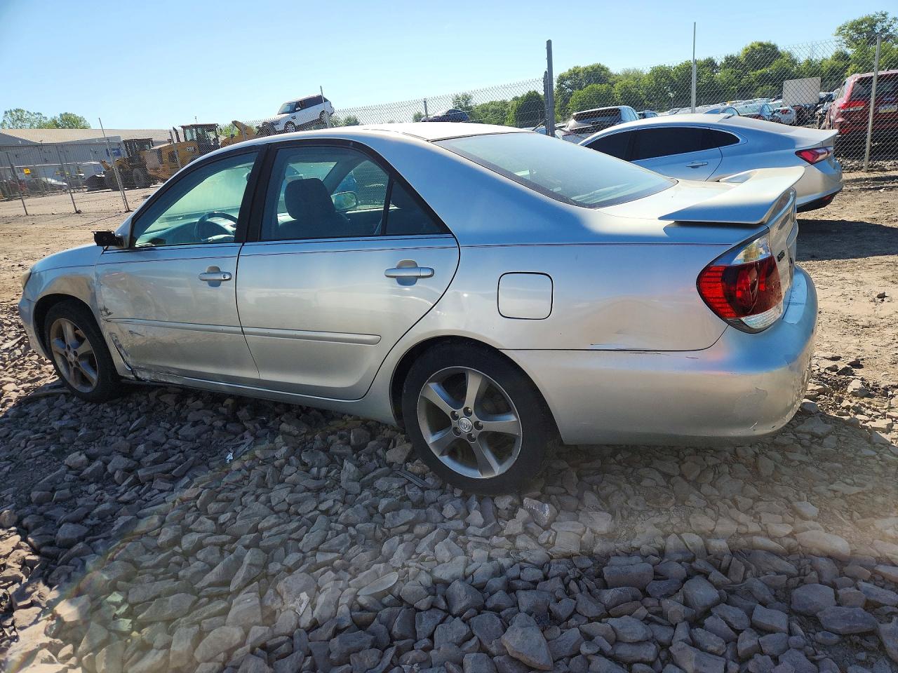 2005 Toyota Camry Se Silver vin: 4T1BA32KX5U043214