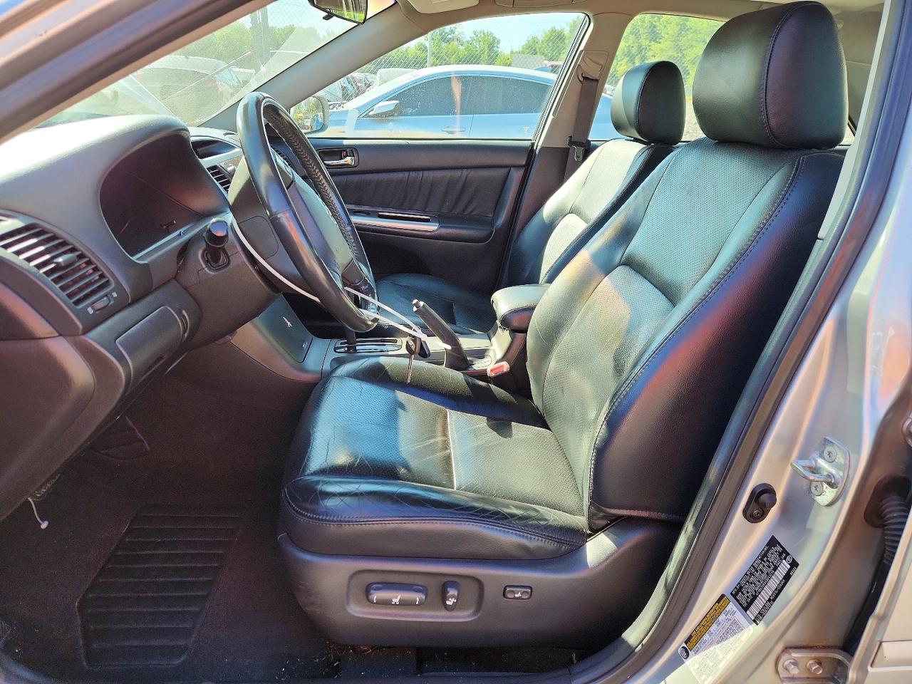 2005 Toyota Camry Se Silver vin: 4T1BA32KX5U043214