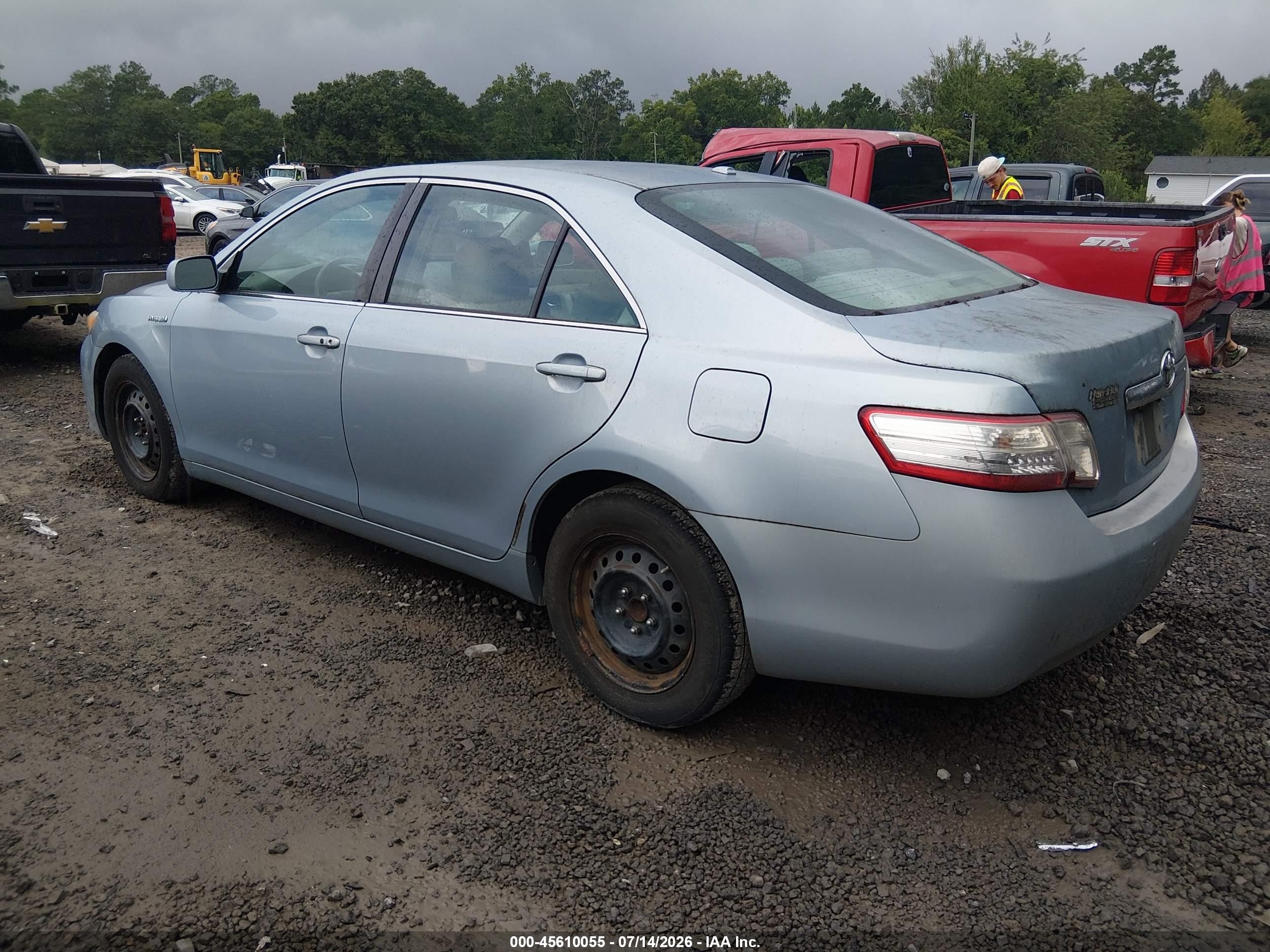 2011 Toyota Camry Hybrid   Light Blue vin: 4T1BB3EK0BU133458