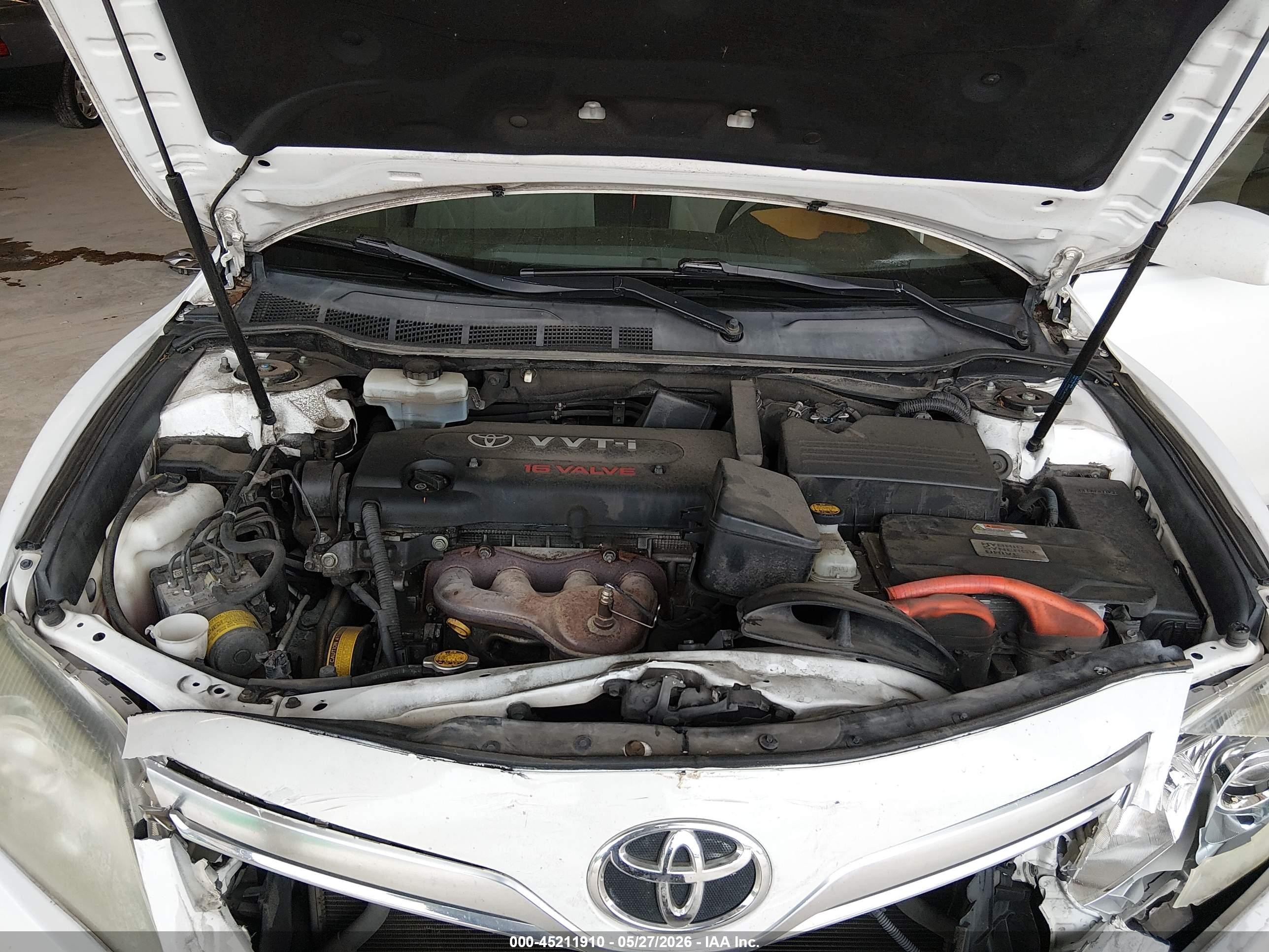 2011 Toyota Camry Hybrid   White vin: 4T1BB3EK0BU135792