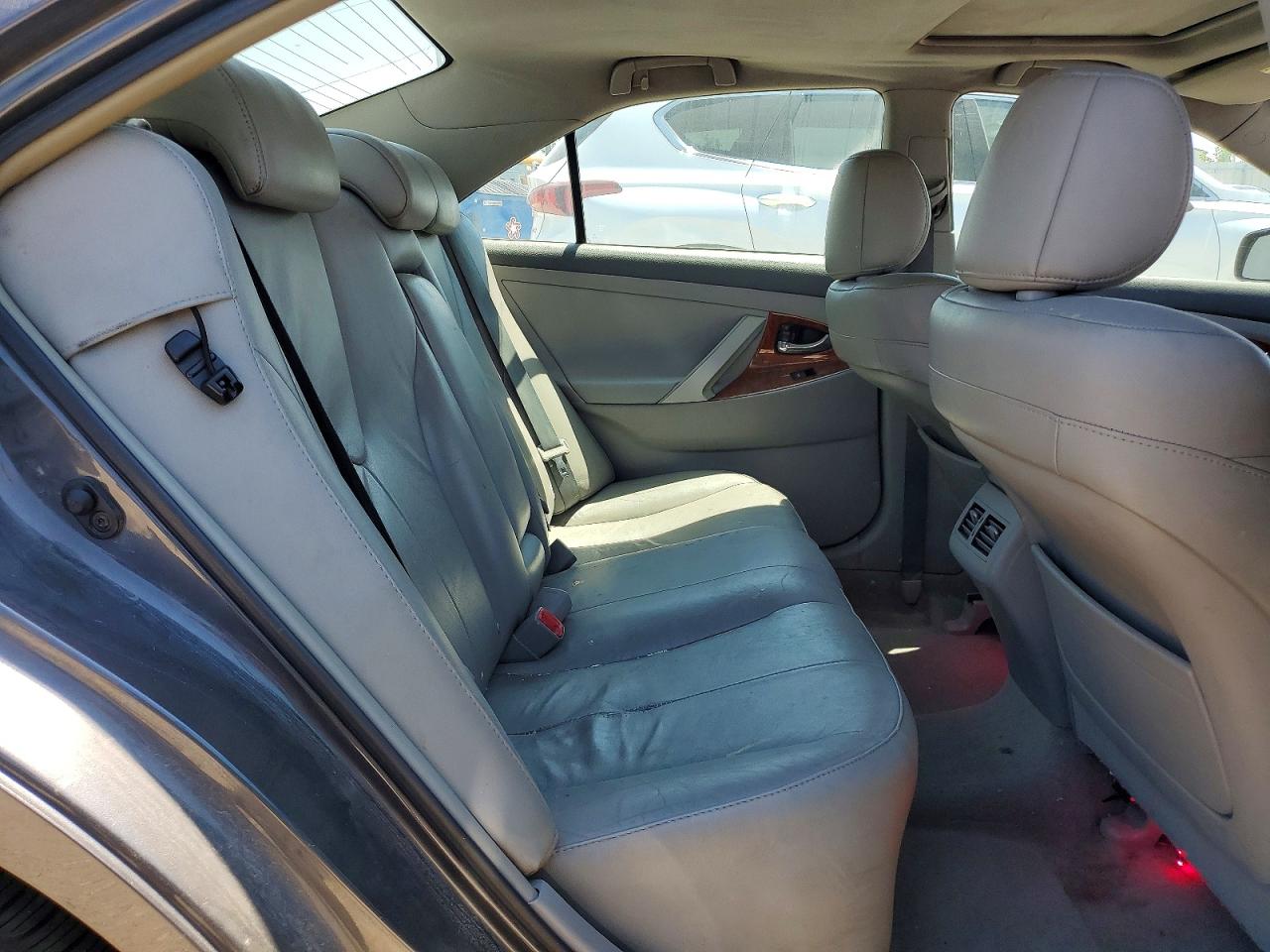 2011 Toyota Camry Hybrid Gray vin: 4T1BB3EK1BU138653