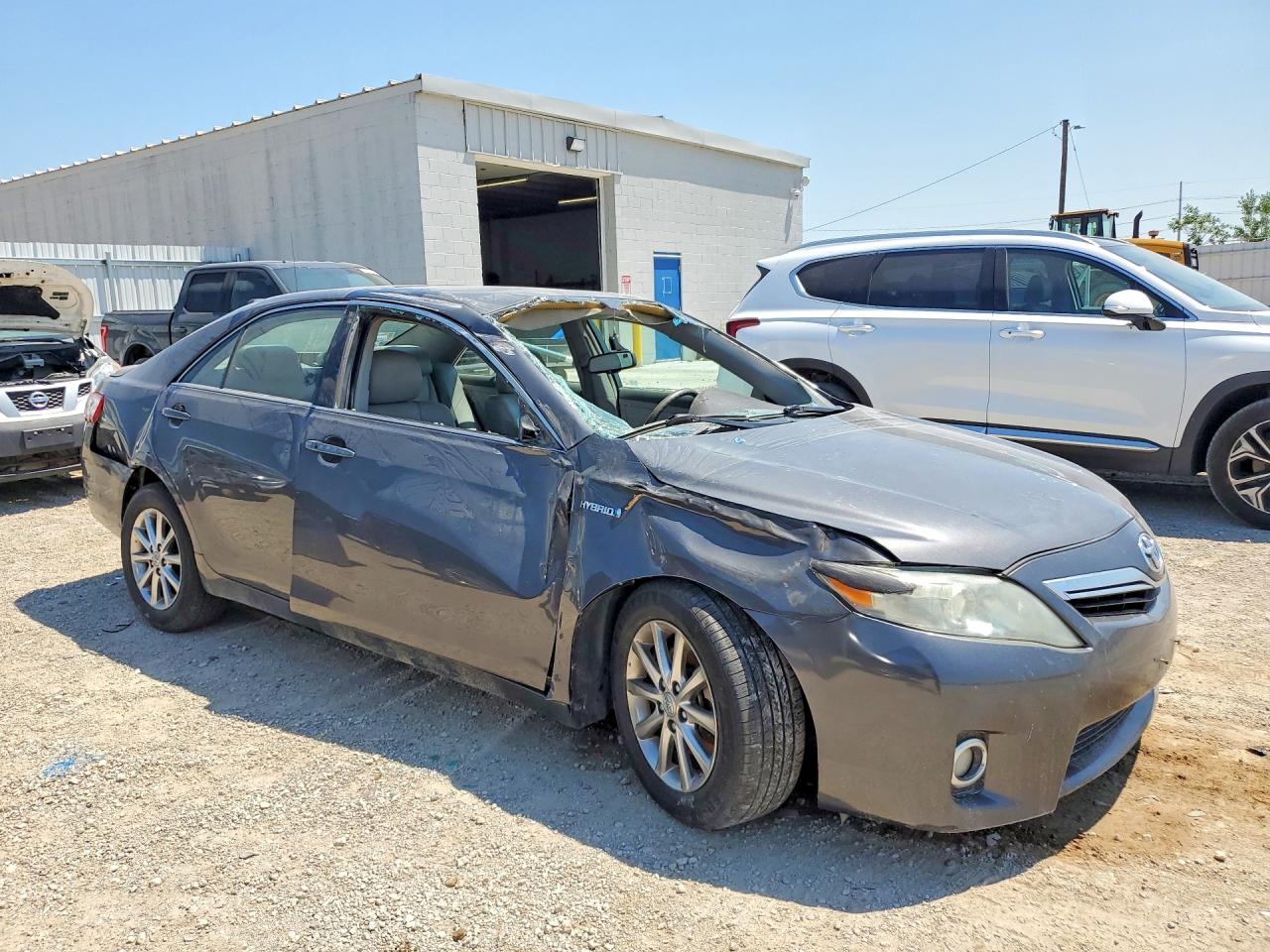 2011 Toyota Camry Hybrid Gray vin: 4T1BB3EK1BU138653