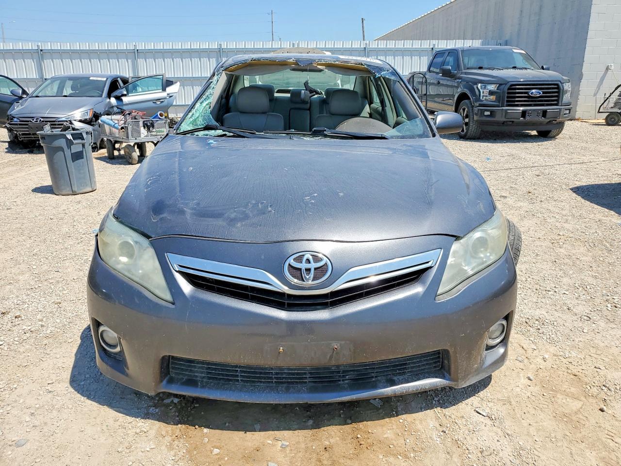 2011 Toyota Camry Hybrid Gray vin: 4T1BB3EK1BU138653