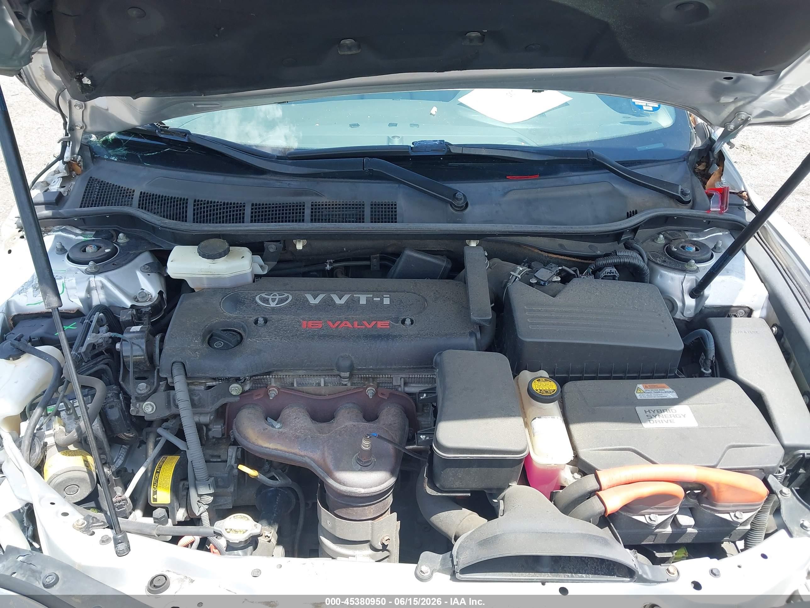 2011 Toyota Camry Hybrid   Silver vin: 4T1BB3EK1BU142010