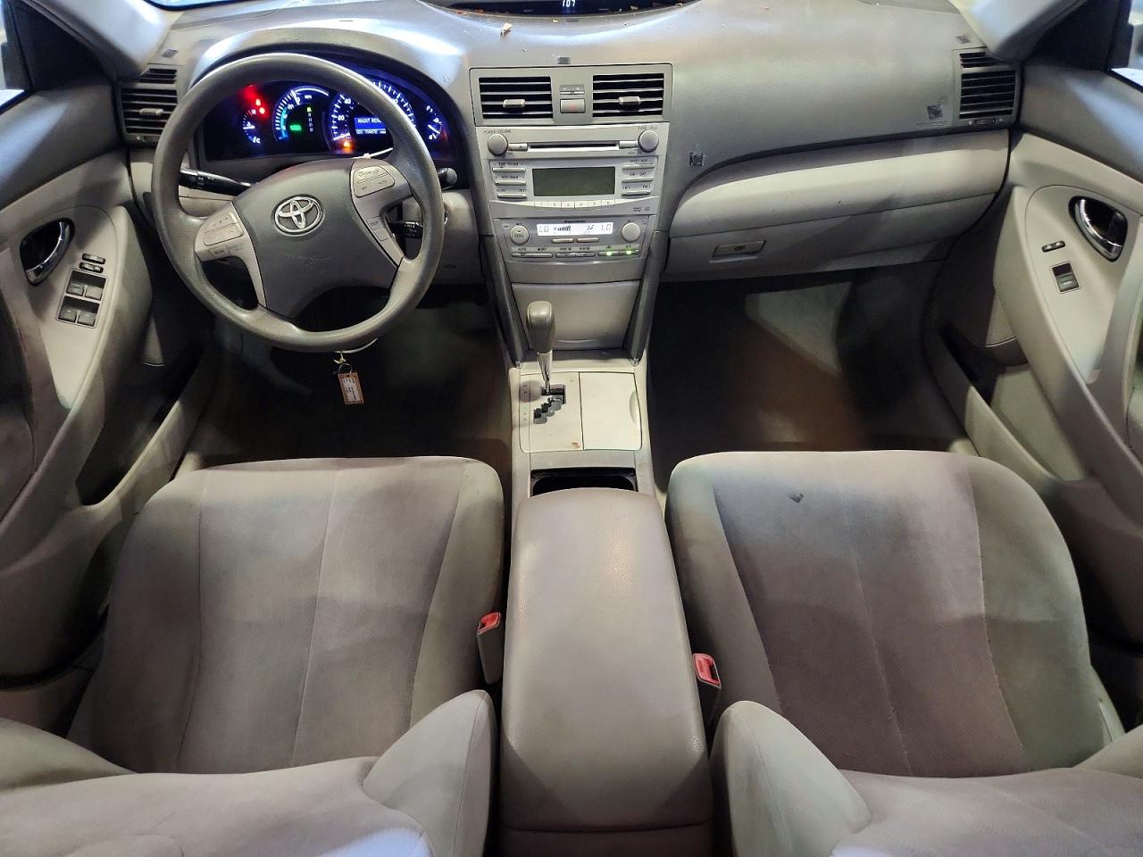 2011 Toyota Camry Hybrid Silver vin: 4T1BB3EK1BU142010