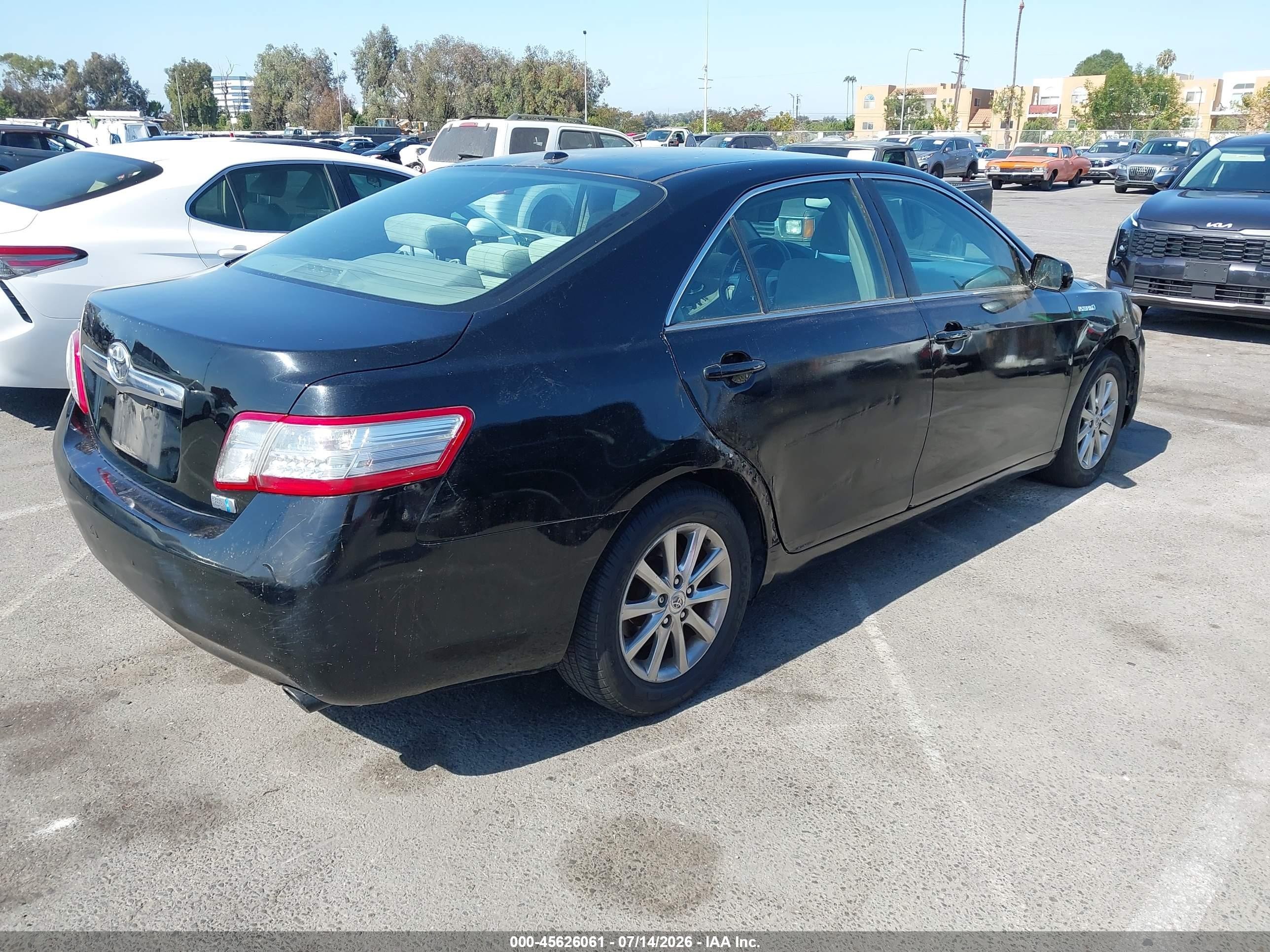 2010 Toyota Camry Hybrid   Black vin: 4T1BB3EK2AU118409
