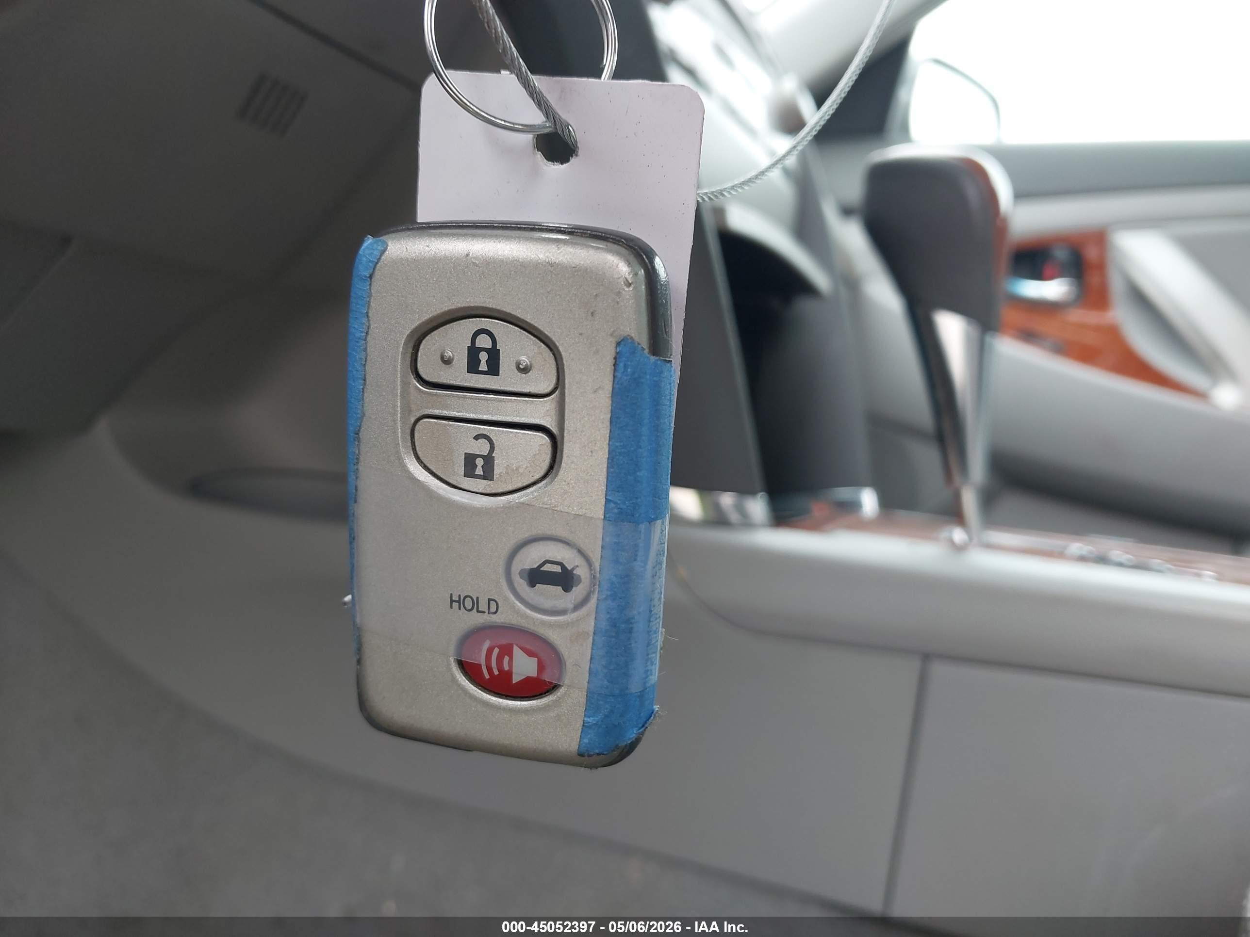 2010 Toyota Camry Hybrid   Серый vin: 4T1BB3EK3AU126177