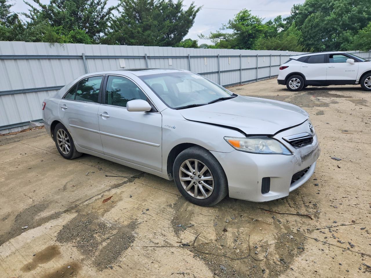 2011 Toyota Camry Hybrid Silver vin: 4T1BB3EK3BU131638