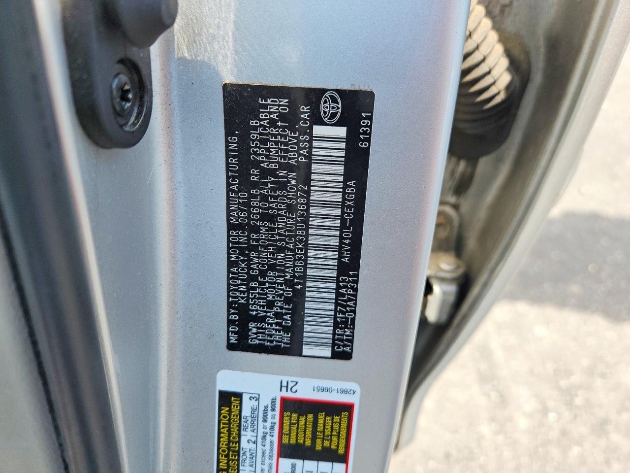 2011 Toyota Camry Hybrid Silver vin: 4T1BB3EK3BU136872