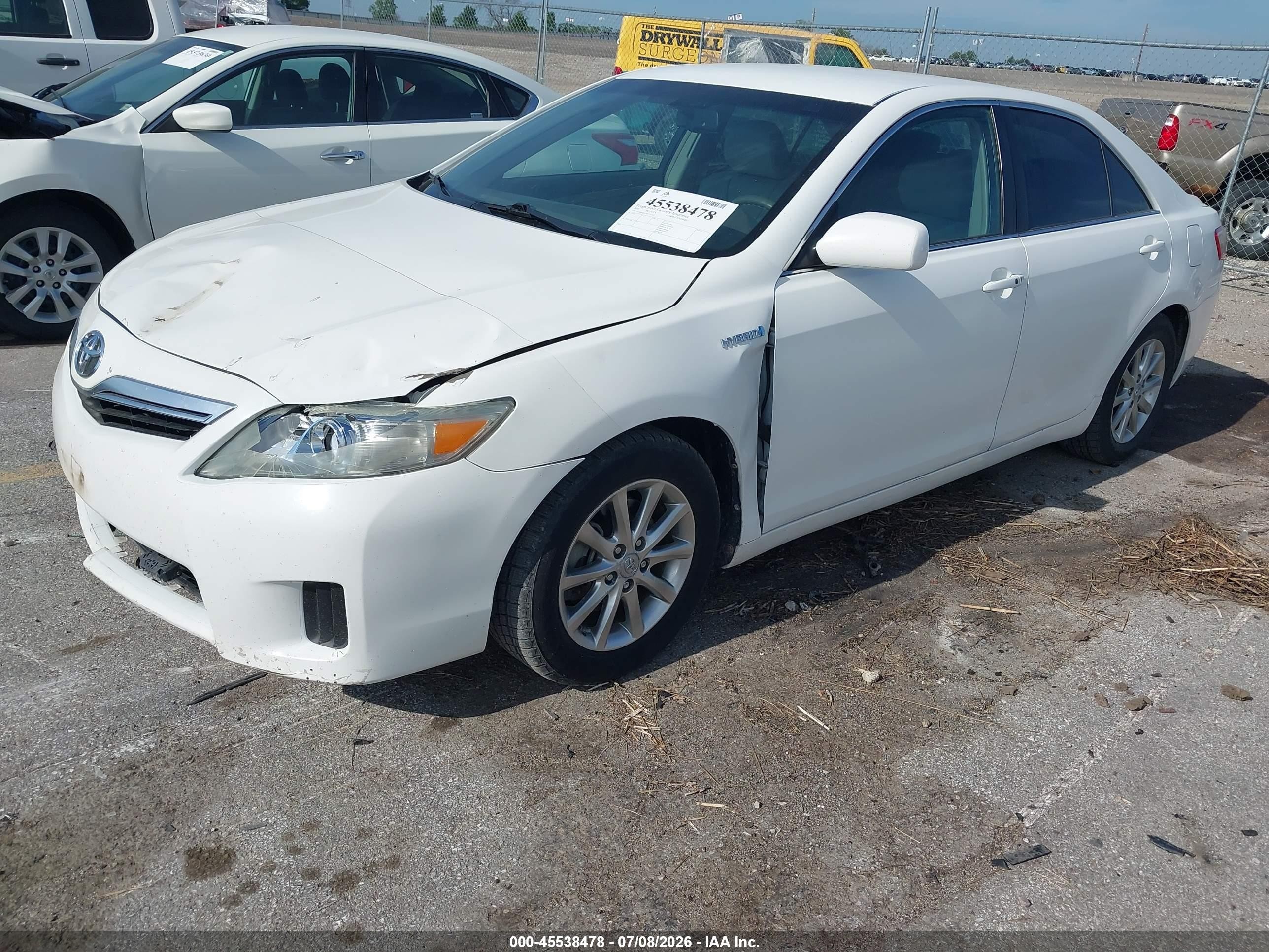 2011 Toyota Camry Hybrid   White vin: 4T1BB3EK4BU135763