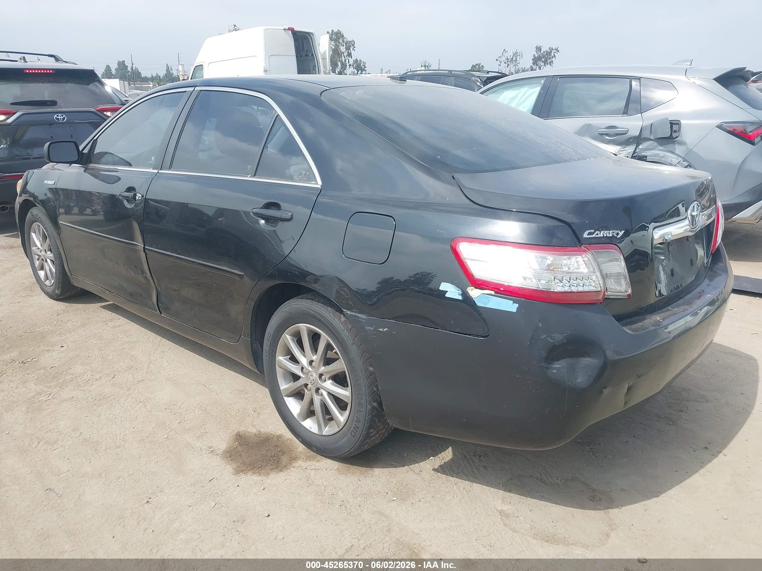 2011 Toyota Camry Hybrid   Black vin: 4T1BB3EK5BU126649