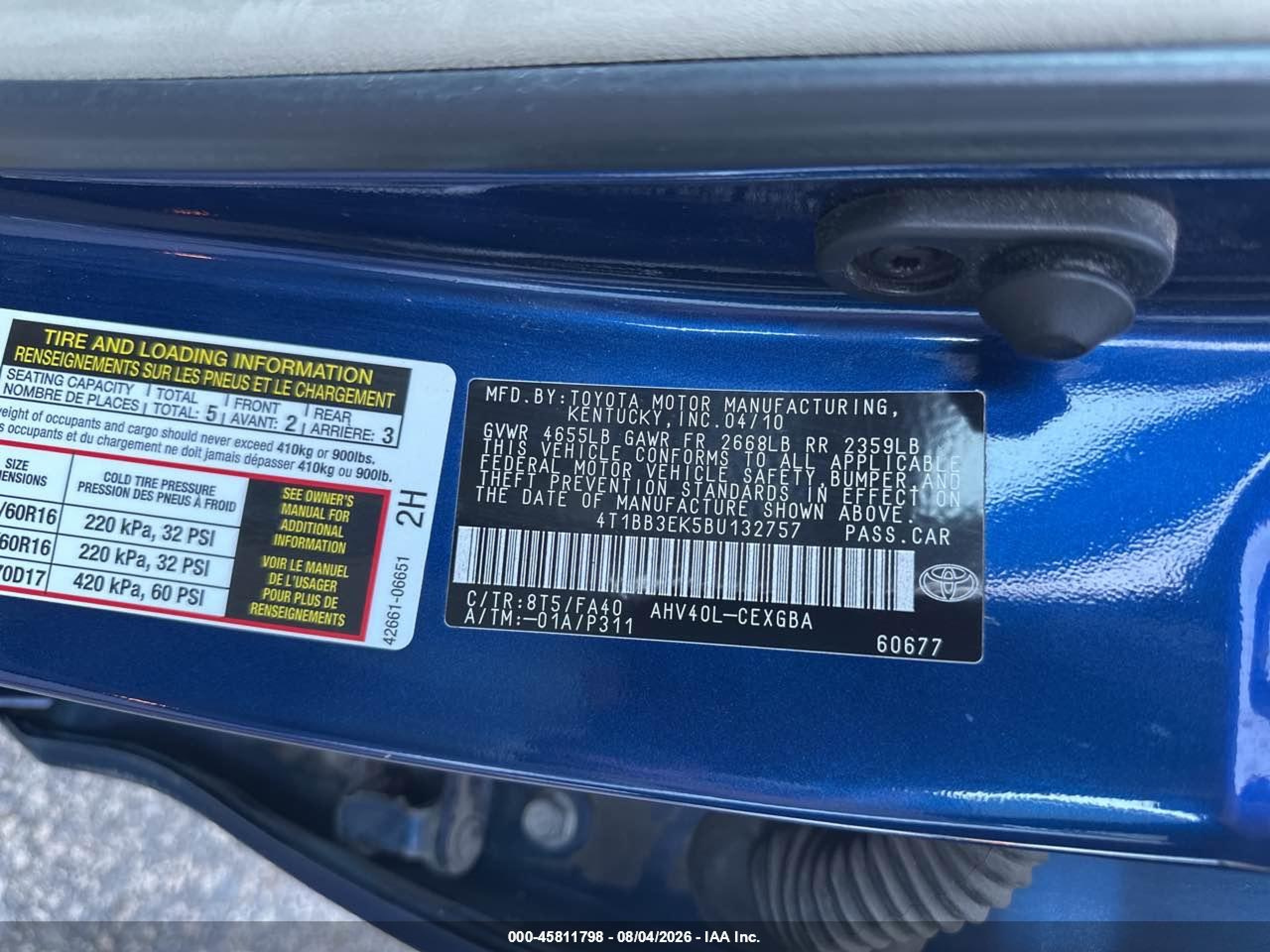 2011 Toyota Camry Hybrid   Blue vin: 4T1BB3EK5BU132757