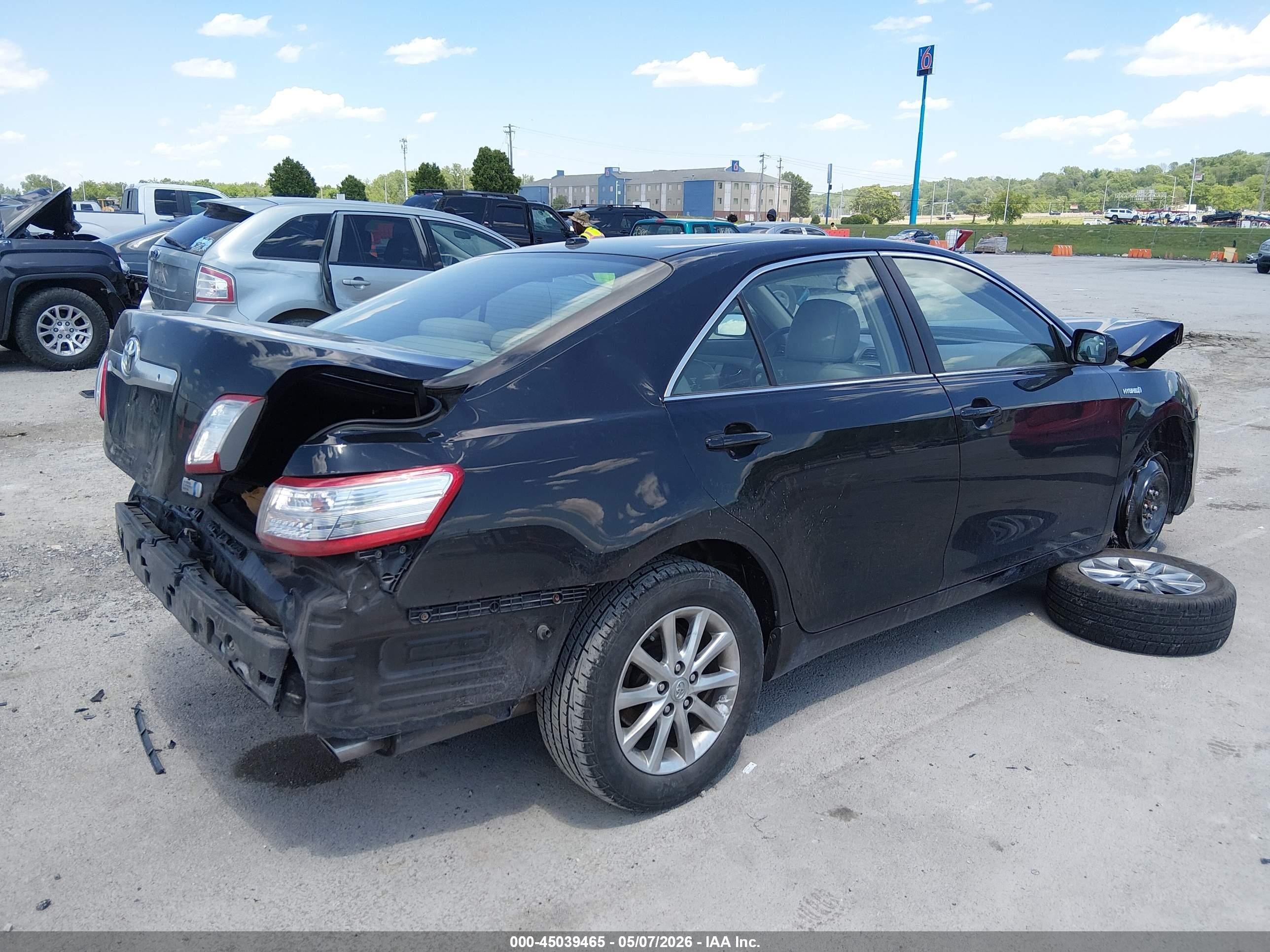 2011 Toyota Camry Hybrid   Черный vin: 4T1BB3EK5BU134329