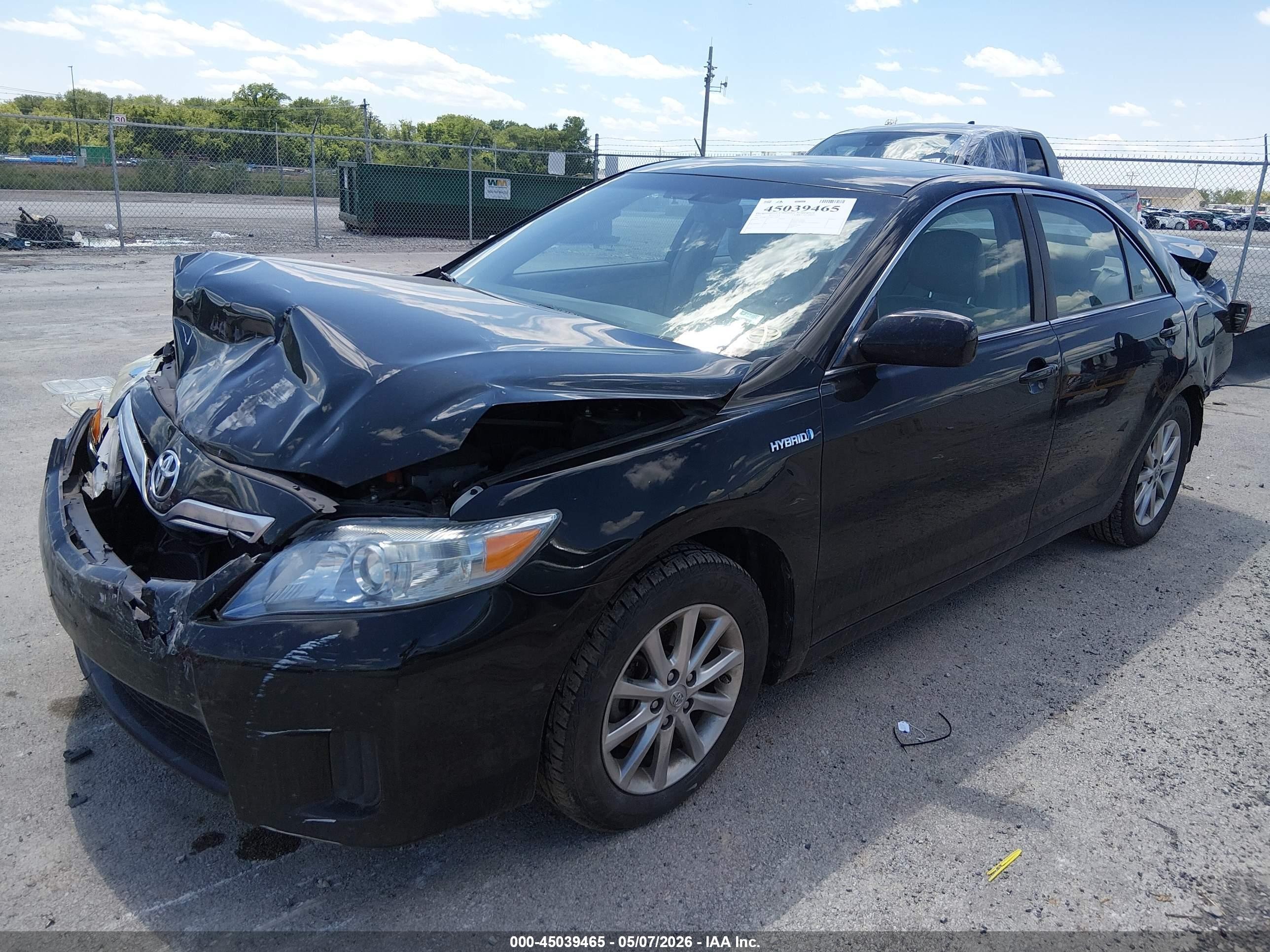 2011 Toyota Camry Hybrid   Черный vin: 4T1BB3EK5BU134329