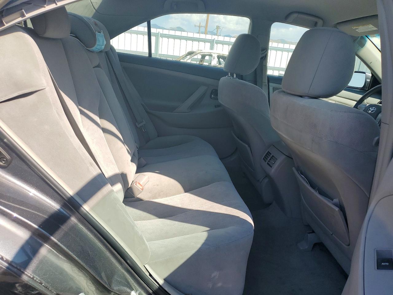 2011 Toyota Camry Hybrid Серый vin: 4T1BB3EK6BU140480