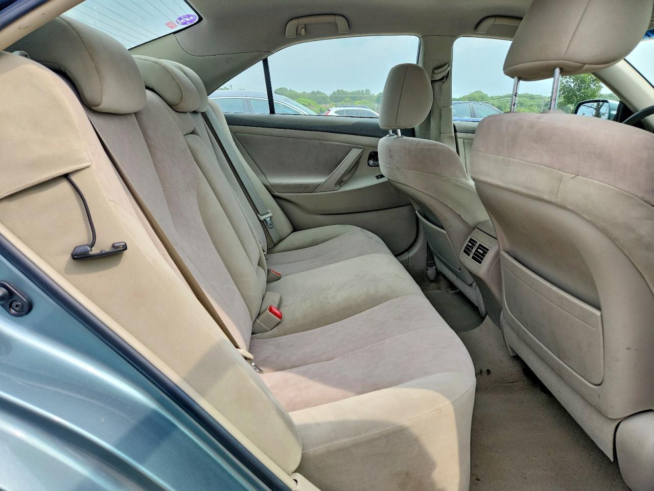 2011 Toyota Camry Hybrid Зеленый vin: 4T1BB3EK6BU141791