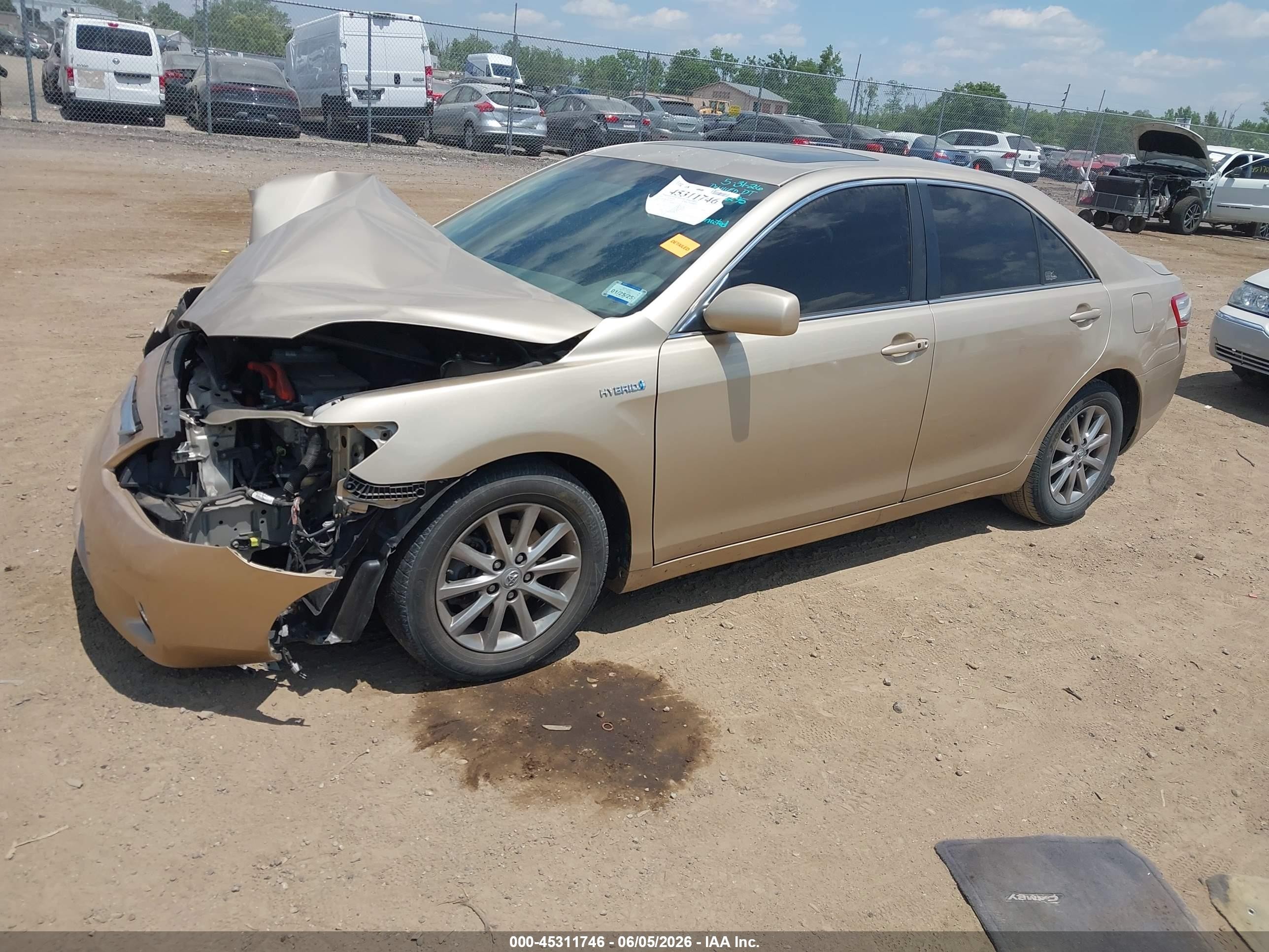 2011 Toyota Camry Hybrid   Tan vin: 4T1BB3EK7BU137295