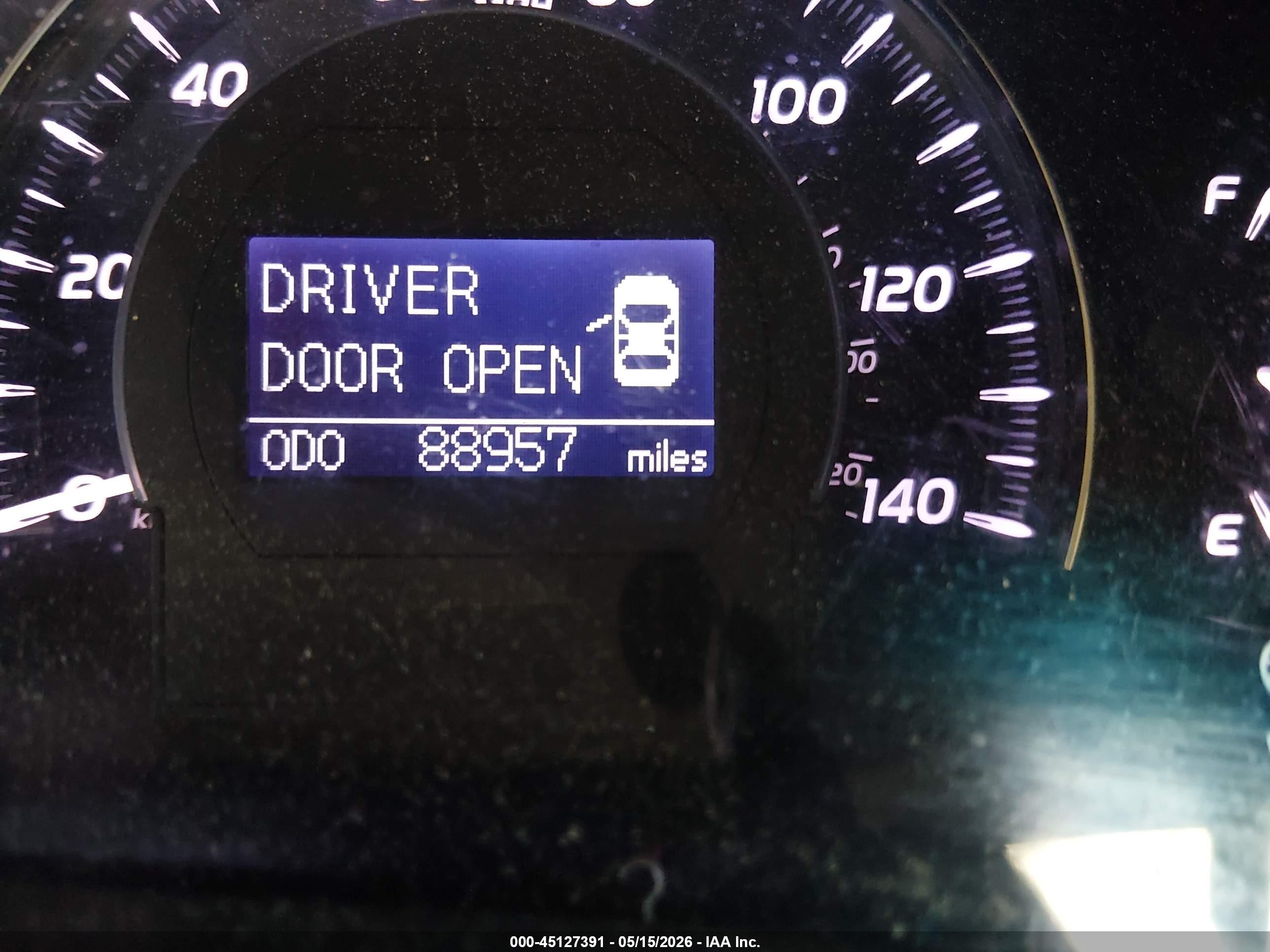 2011 Toyota Camry Hybrid   Gold vin: 4T1BB3EK7BU141931