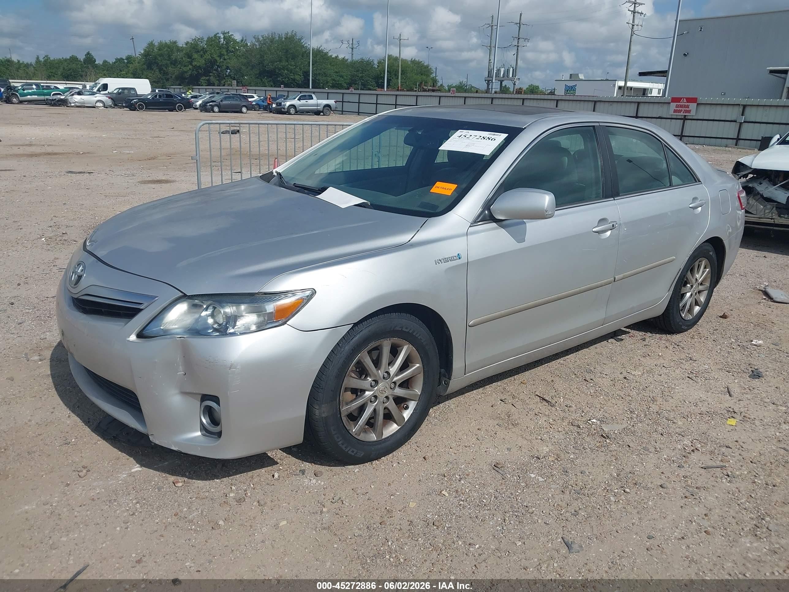 2011 Toyota Camry Hybrid   Silver vin: 4T1BB3EK8BU130825