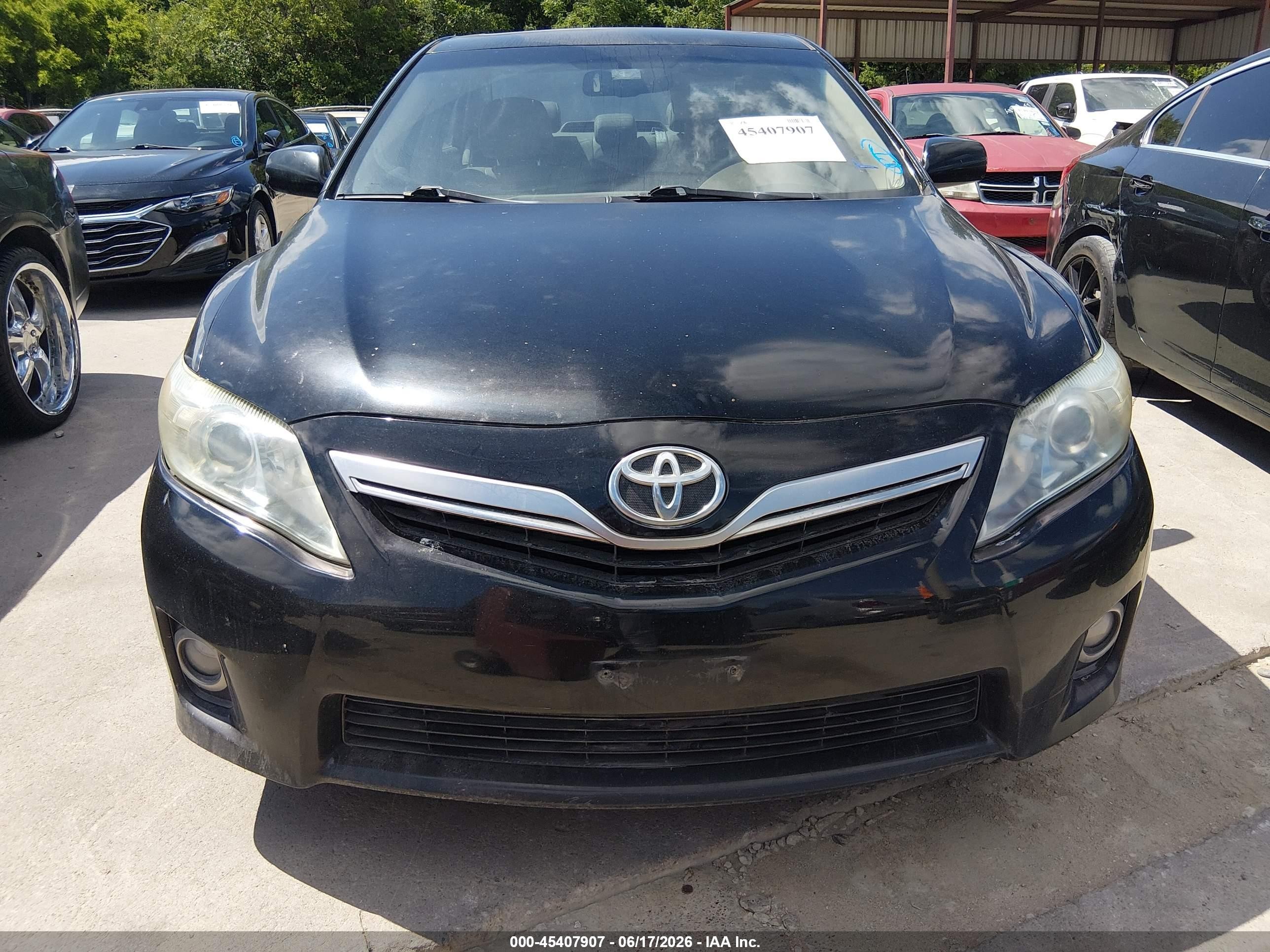 2011 Toyota Camry Hybrid   Black vin: 4T1BB3EK8BU133949