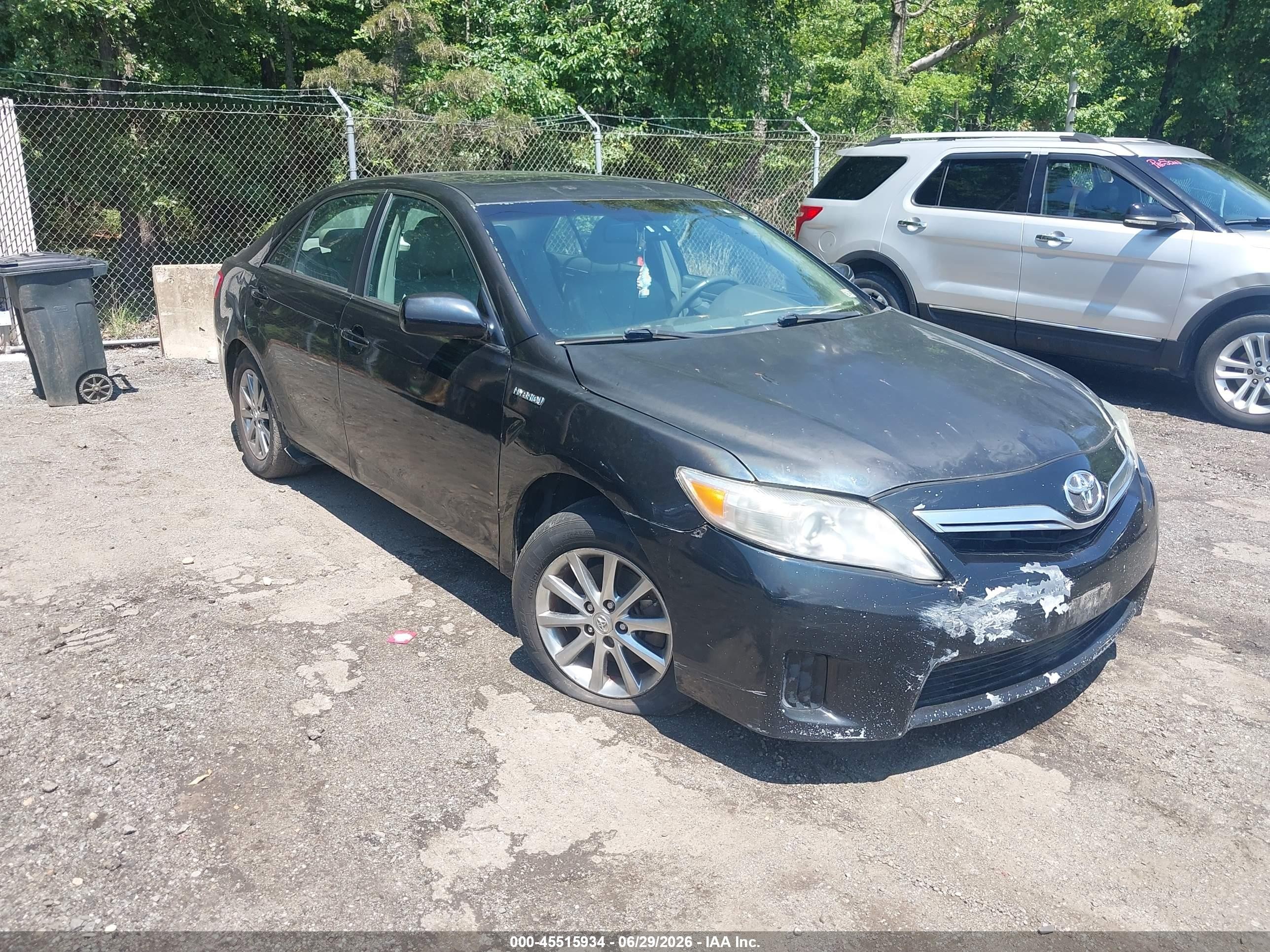 2011 Toyota Camry Hybrid   Black vin: 4T1BB3EK8BU143607
