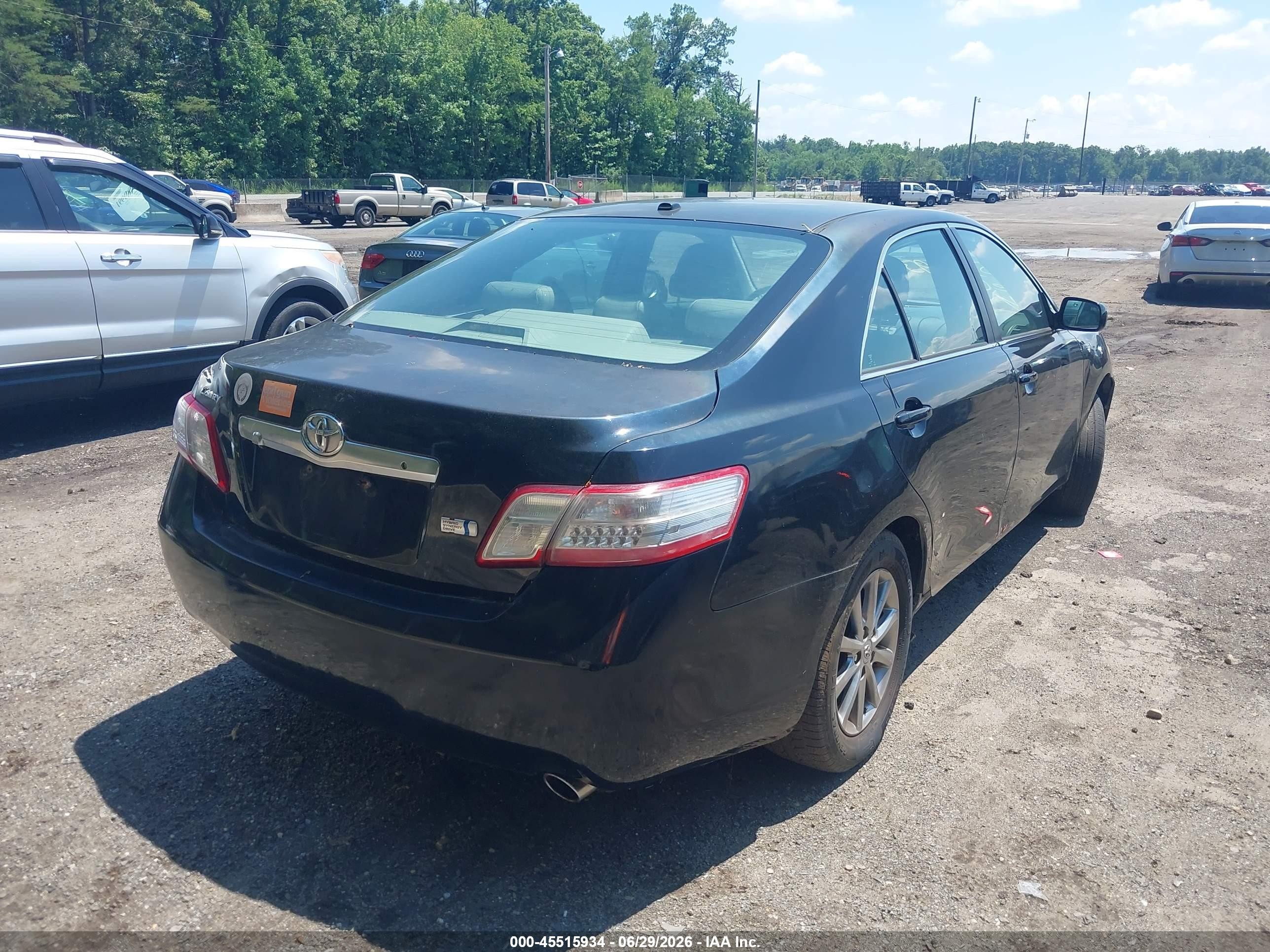 2011 Toyota Camry Hybrid   Черный vin: 4T1BB3EK8BU143607