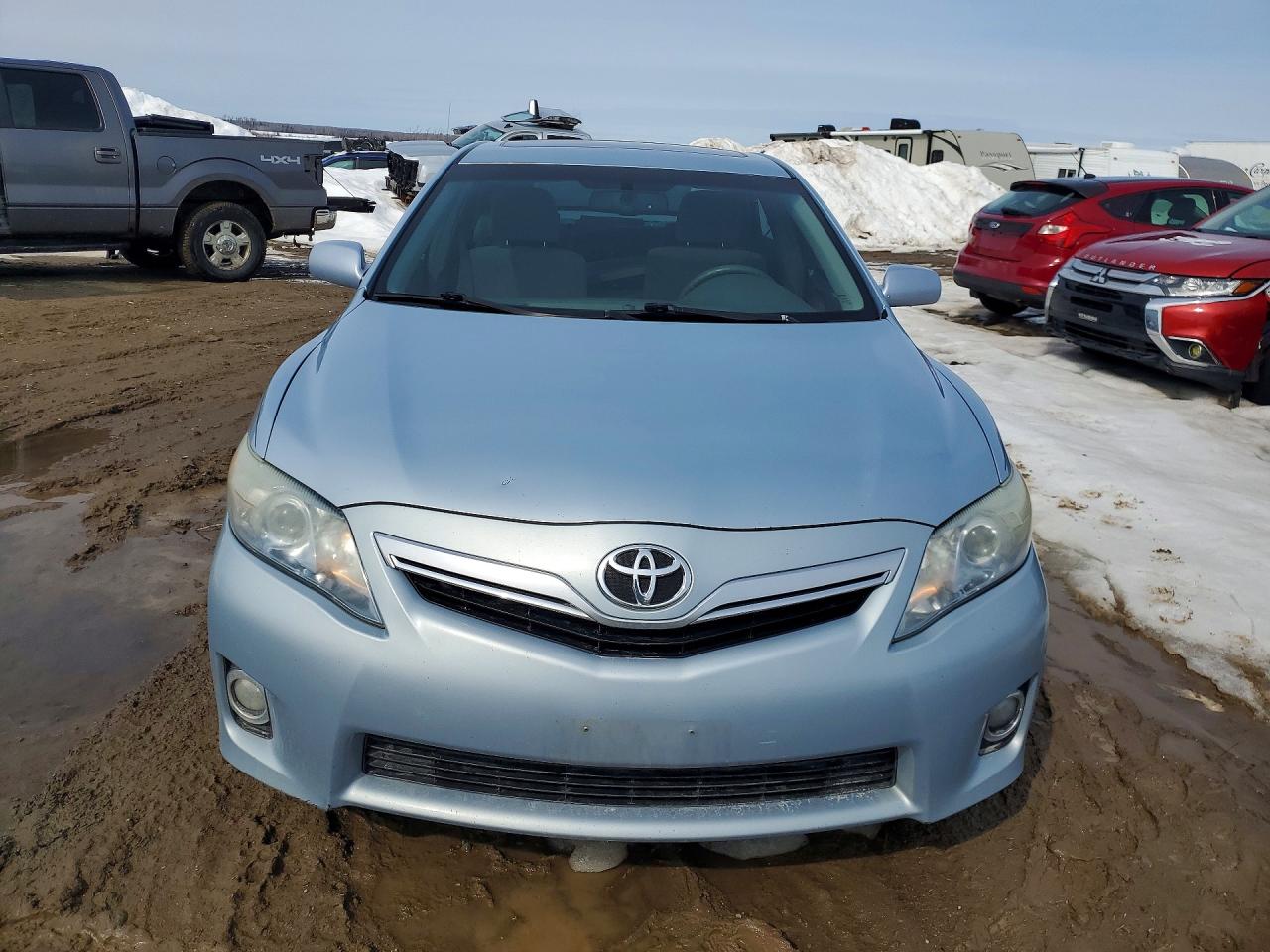 2011 Toyota Camry Hybrid Blue vin: 4T1BB3EK9BU129067