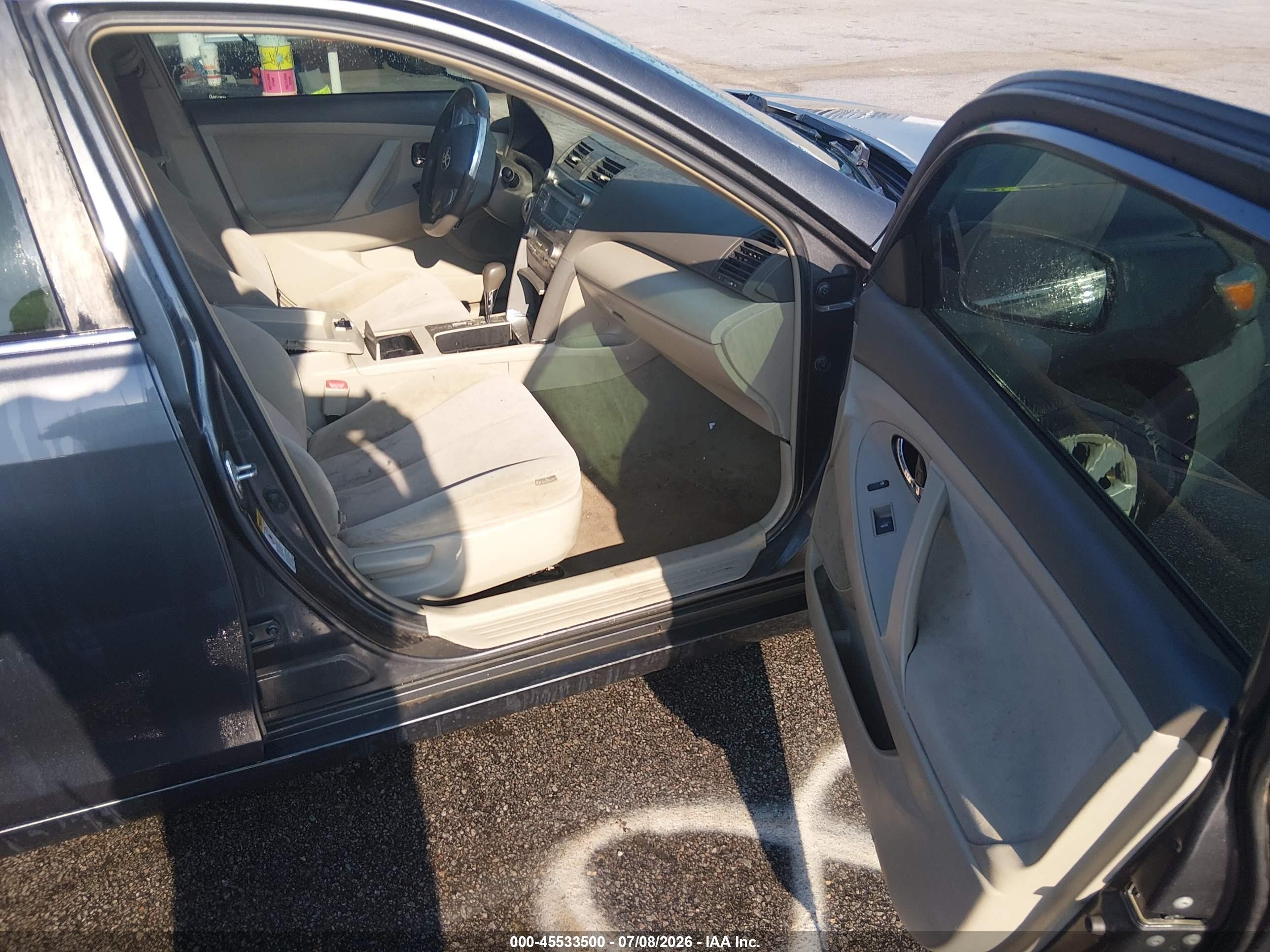 2011 Toyota Camry Hybrid   Серый vin: 4T1BB3EK9BU139713