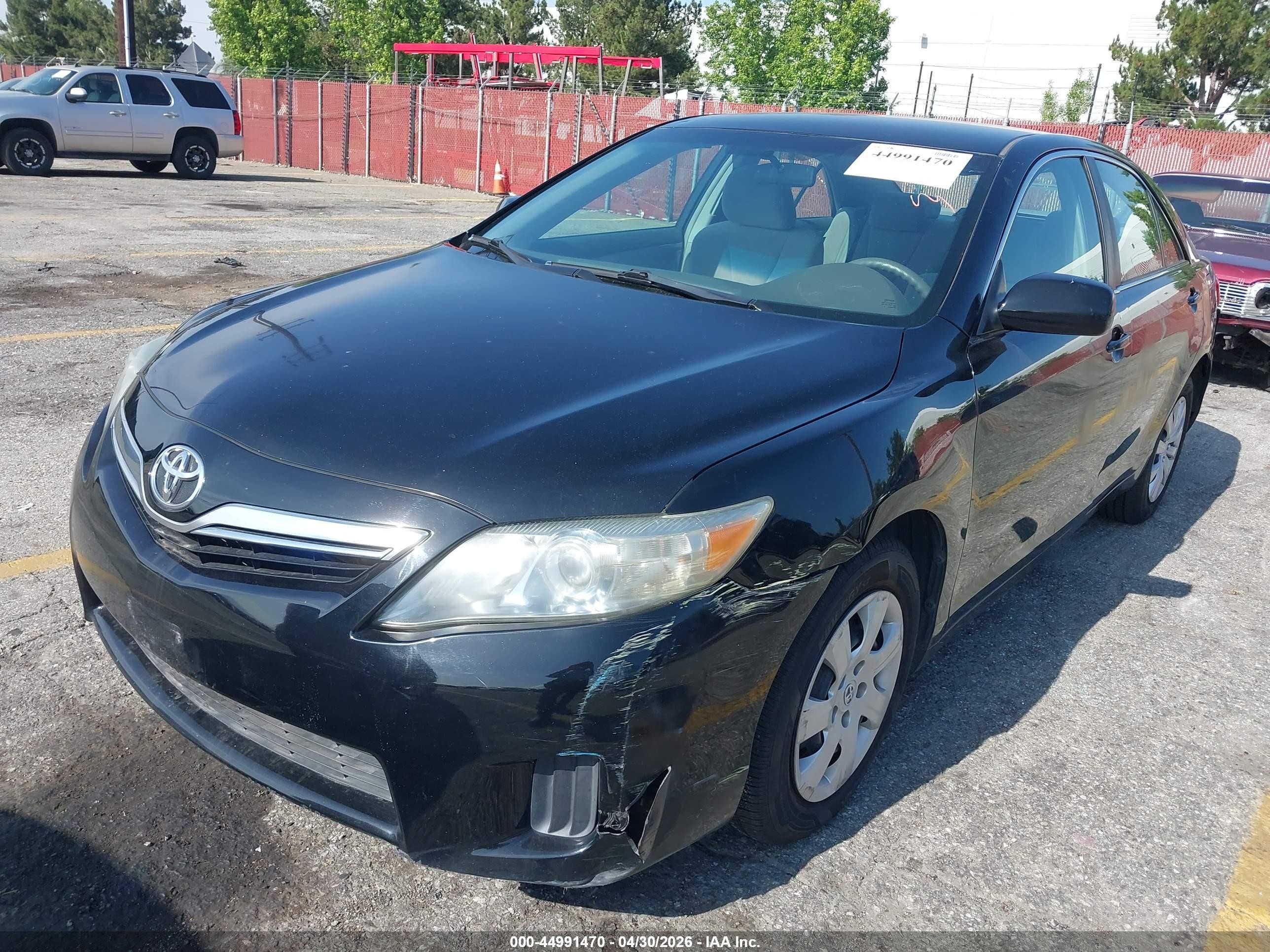 2011 Toyota Camry Hybrid   Black vin: 4T1BB3EK9BU142756