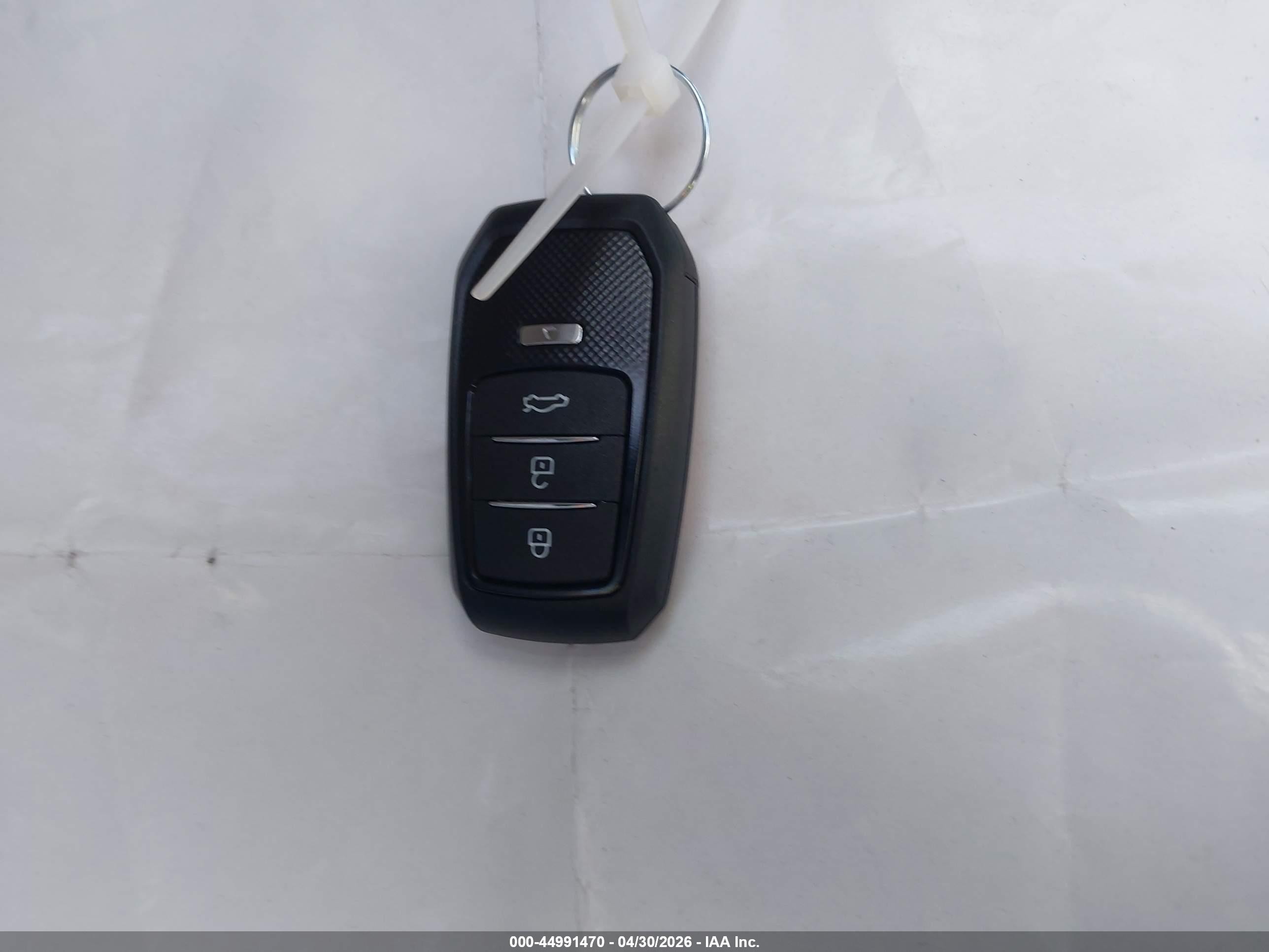 2011 Toyota Camry Hybrid   Black vin: 4T1BB3EK9BU142756
