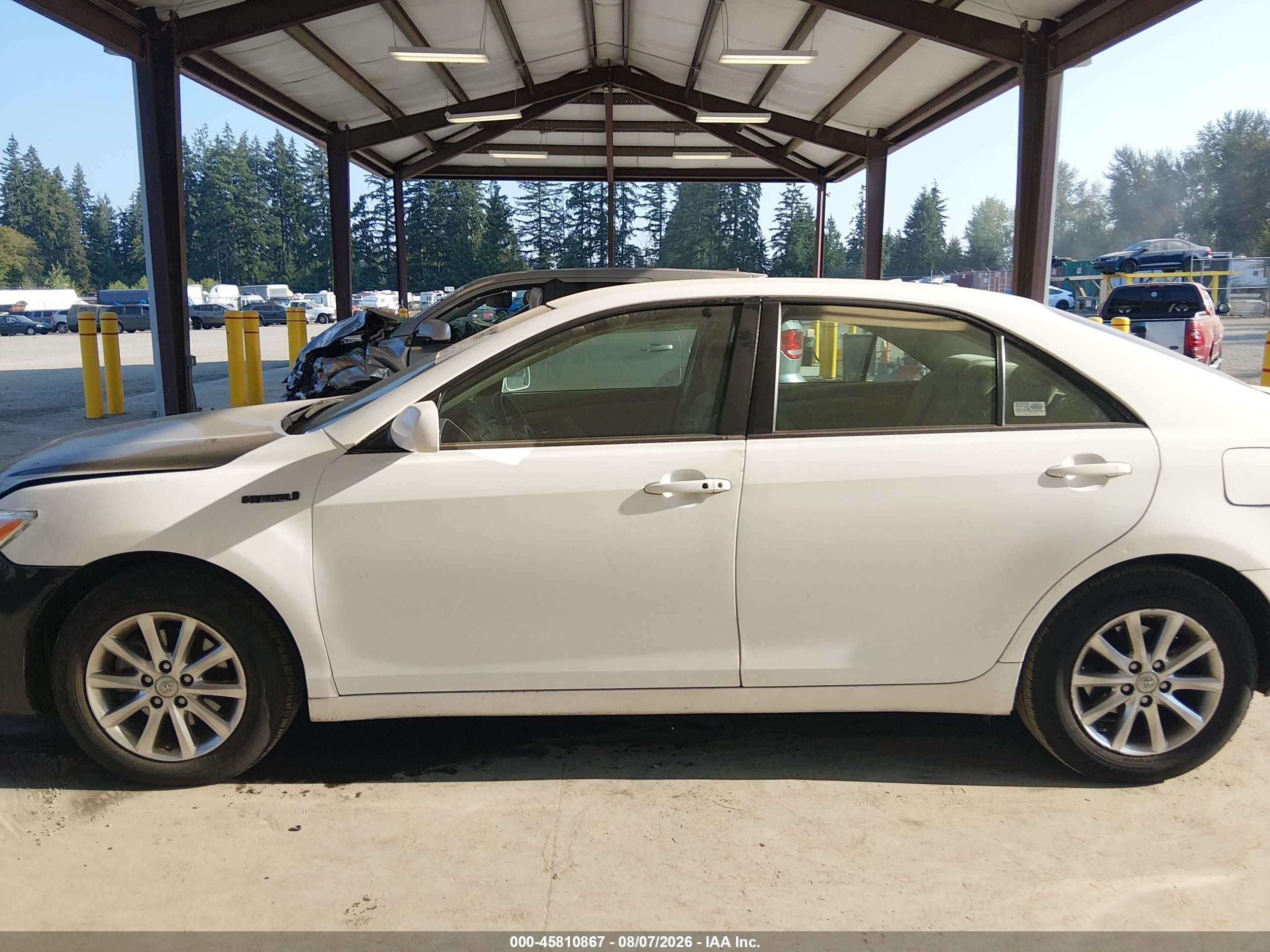 2010 Toyota Camry Hybrid   Белый vin: 4T1BB3EKXAU123695