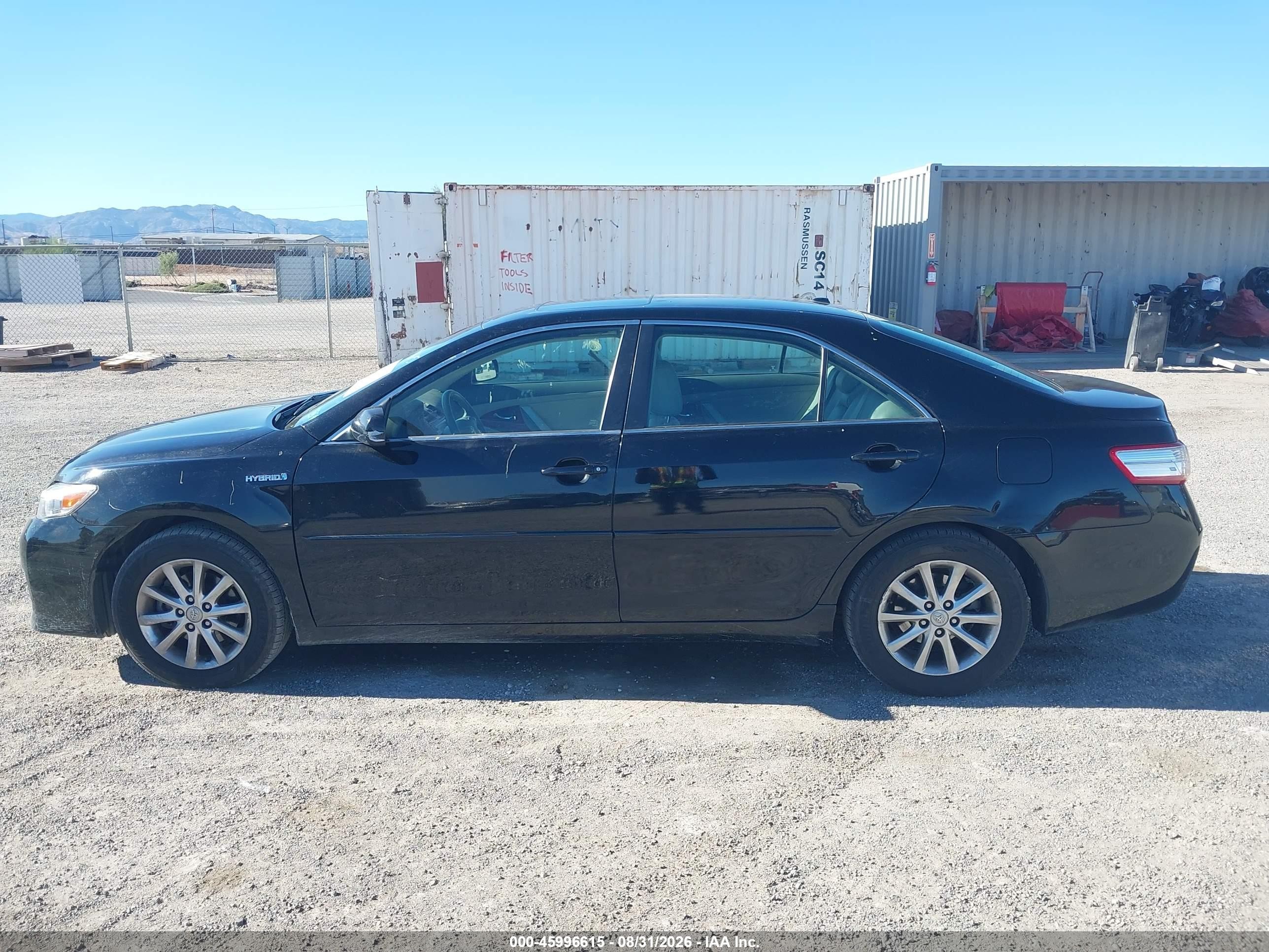 2011 Toyota Camry Hybrid   Черный vin: 4T1BB3EKXBU133239