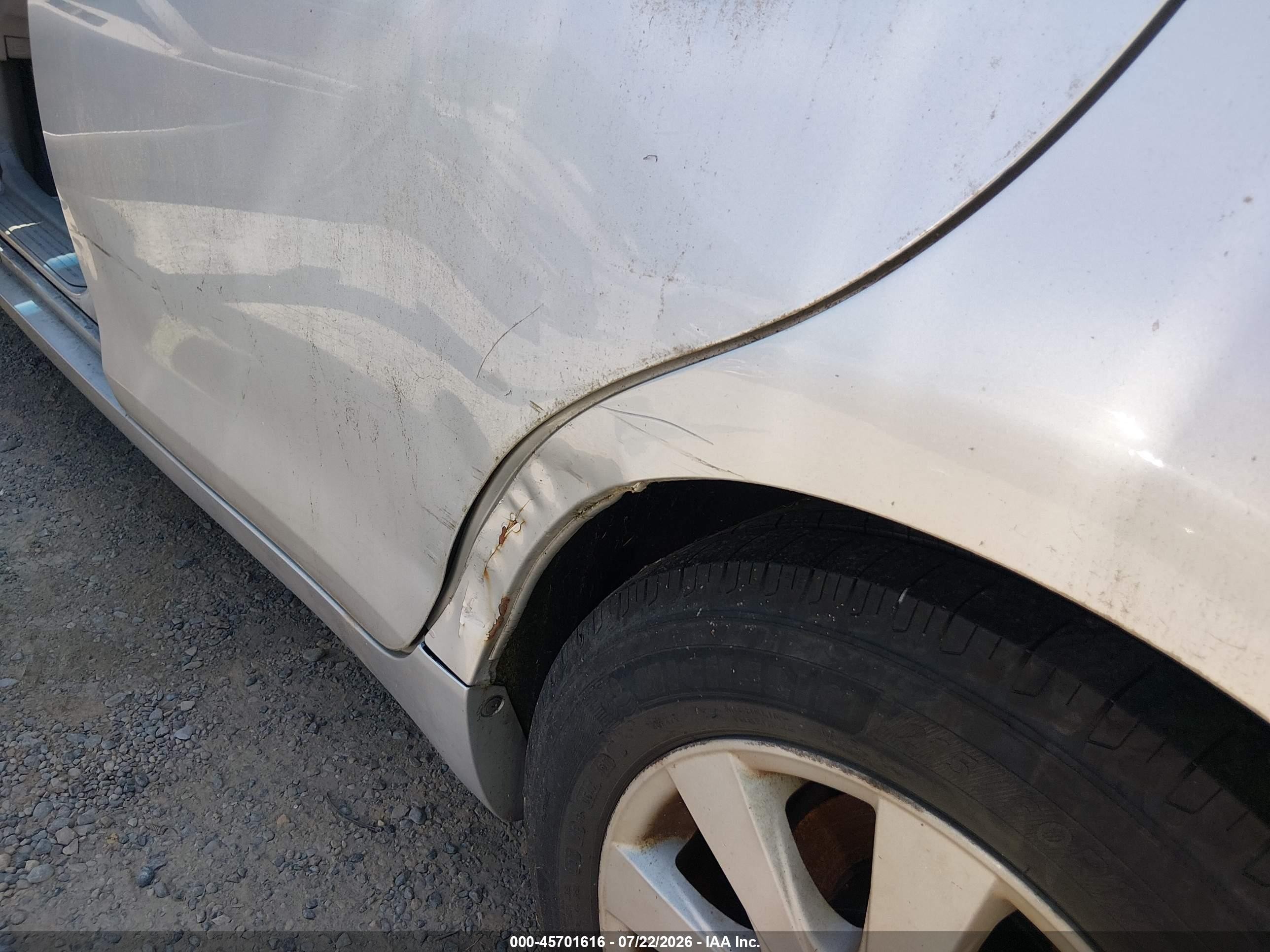 2007 Toyota Camry Hybrid   Серебряный vin: 4T1BB46K07U018810