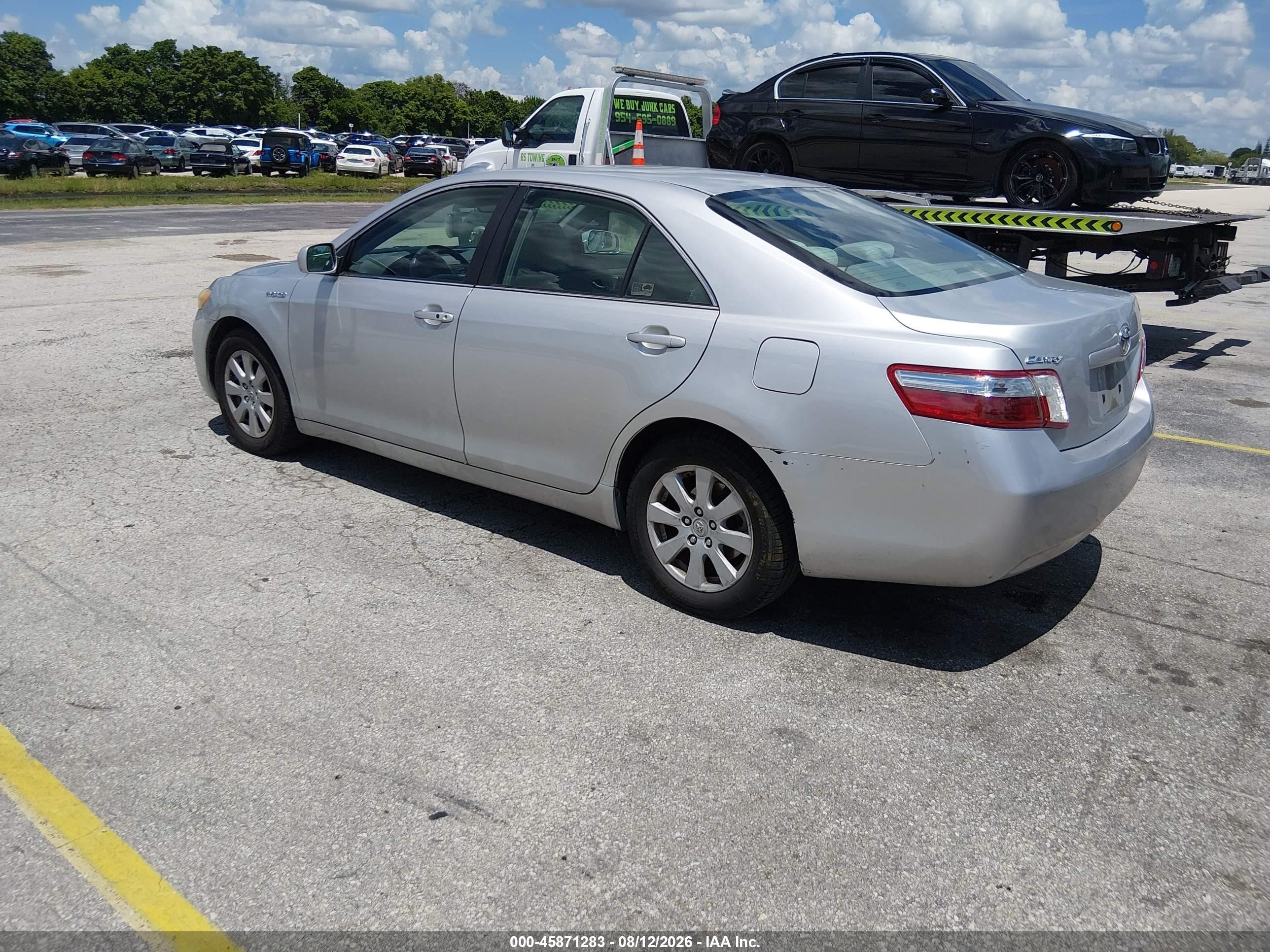 2008 Toyota Camry Hybrid   Silver vin: 4T1BB46K08U043305