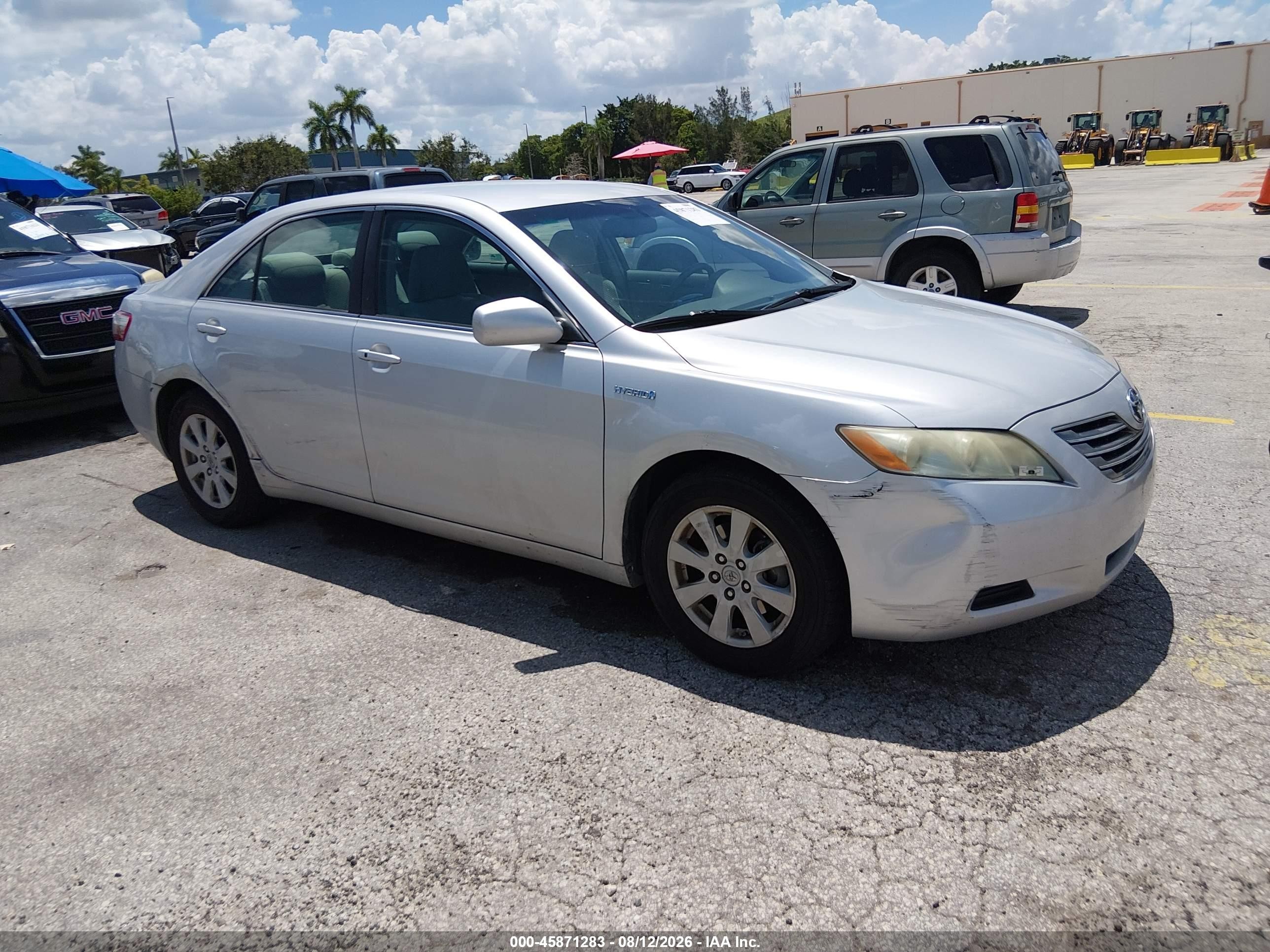 2008 Toyota Camry Hybrid   Silver vin: 4T1BB46K08U043305