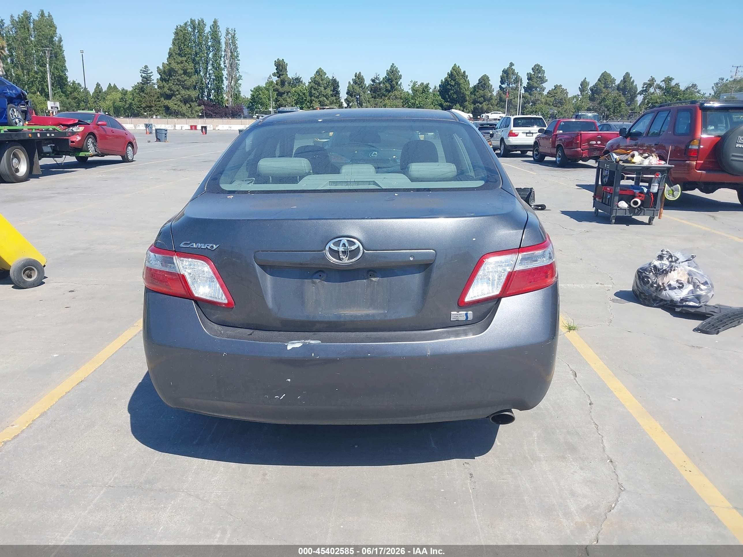 2009 Toyota Camry Hybrid   Gray vin: 4T1BB46K09U100085